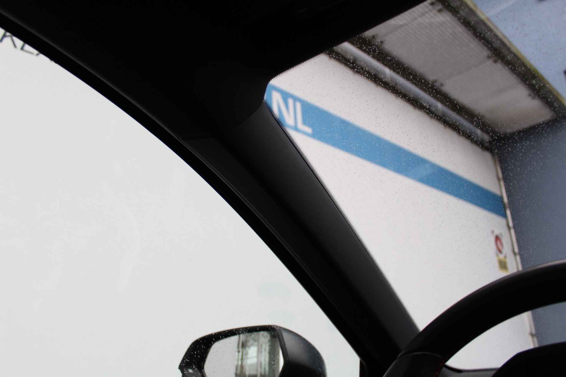 SEAT Leon Sportstourer 1.5 TSI FR Launch Edition 150pk | Incl. 1 jaar Garantie | 1e Eigenaar | Stoelverwarming | Achteruitrijcamera | Adaptive Cruise | Parkeersensoren V+A | Elektrische kofferbak | Apple CarPlay/Android auto | Navigatie | Climate controle | Stuurwielverwarming | Keyless GO | Sfeerverlichting | LED Koplampen | Digital cockpit | Half lederen bekleding | Origineel NL auto | NAP | - 62/65