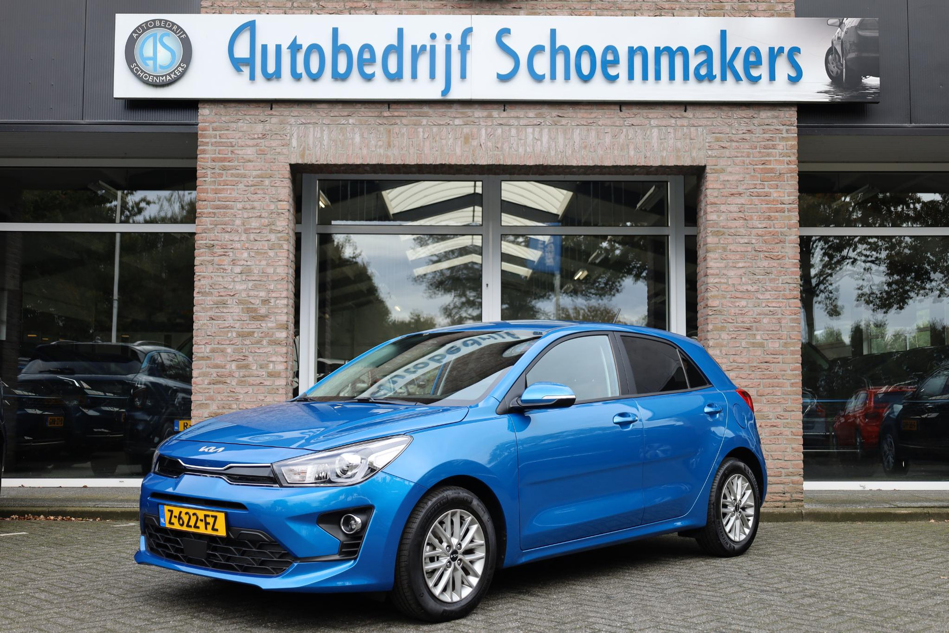 Kia Rio 1.2  DynamicPlusLine LEER CAMERA STUUR/STOELVERWARMING CARPLAY DAB 1e-EIGENAAR LMV CRUISE CLIMA NIEUWSTAAT!!!