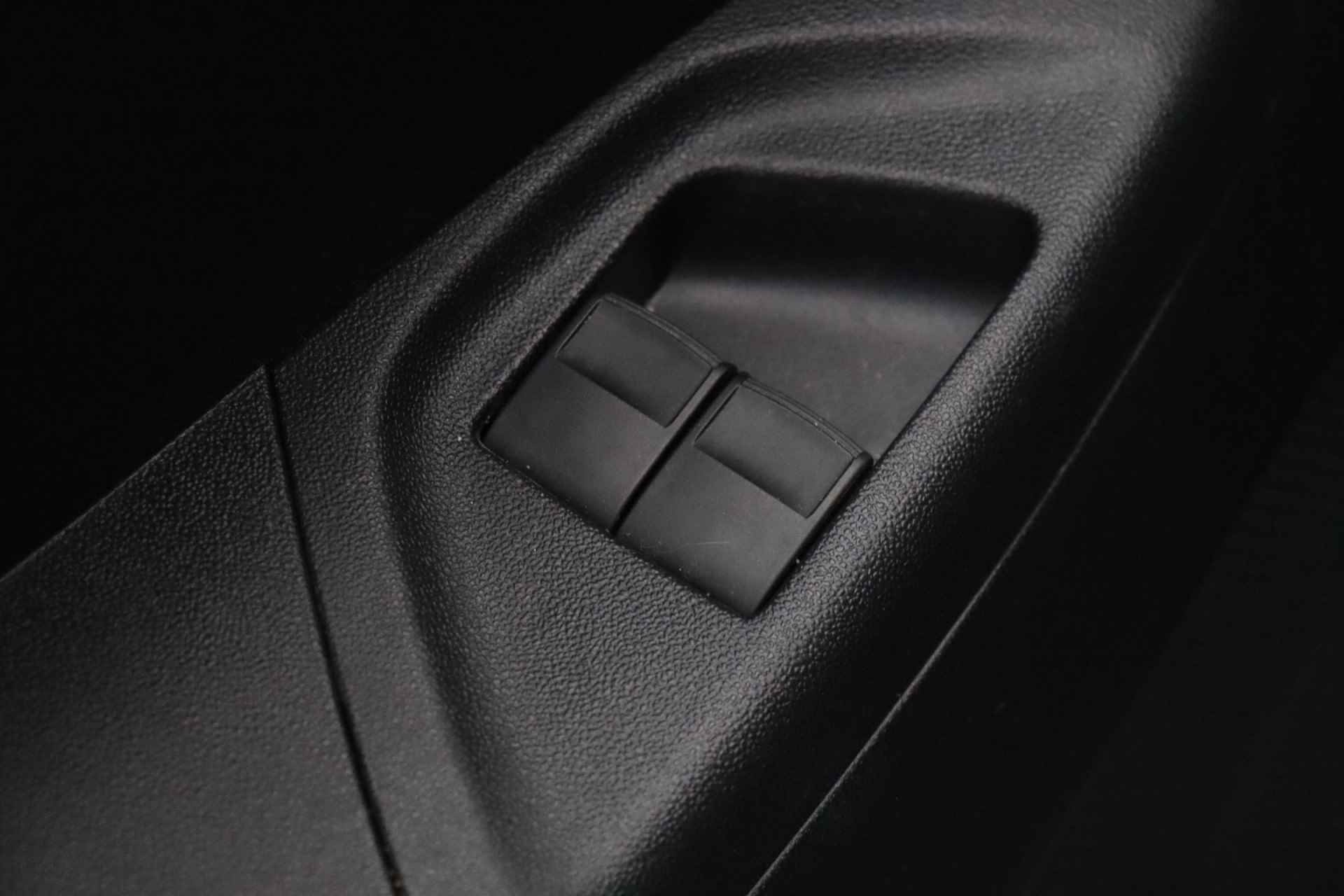 Citroën C1 1.0 e-VTi Feel | 5-Deurs | 4-Seizoensbanden | Airco | Limit control | Bluetooth | Isofix - 19/29