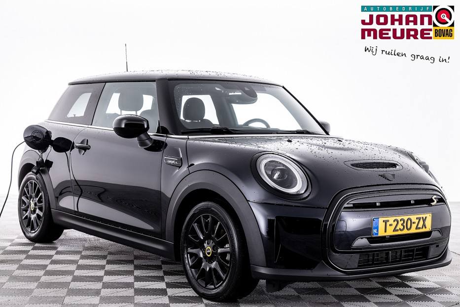 MINI Mini Camden Edition 33 kWh | Half LEDER ✅ 1e Eigenaar .