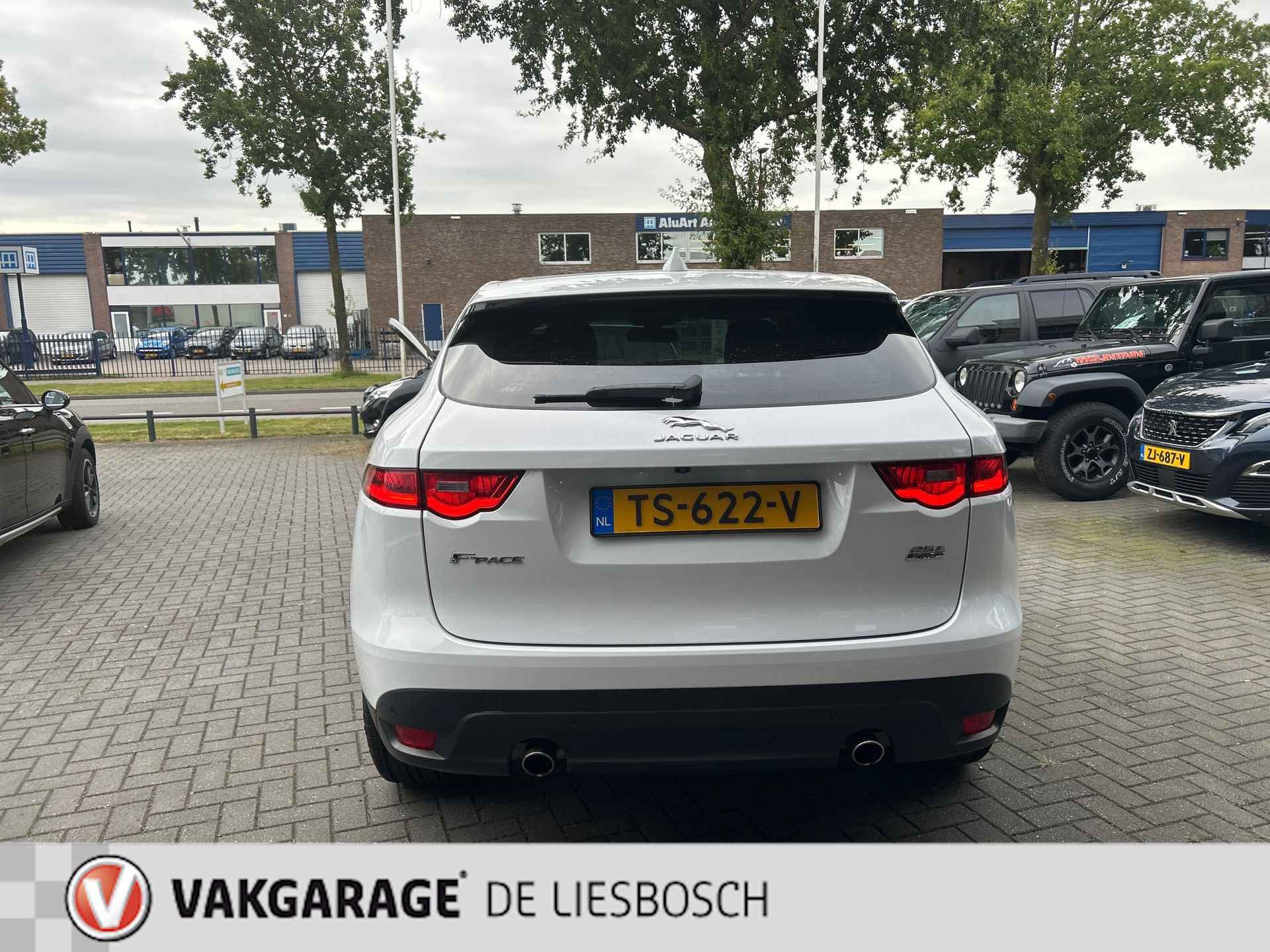 Jaguar F-PACE 2.0 Prestige AWD 25t,leer navi,camera,leer,boeken - 7/25