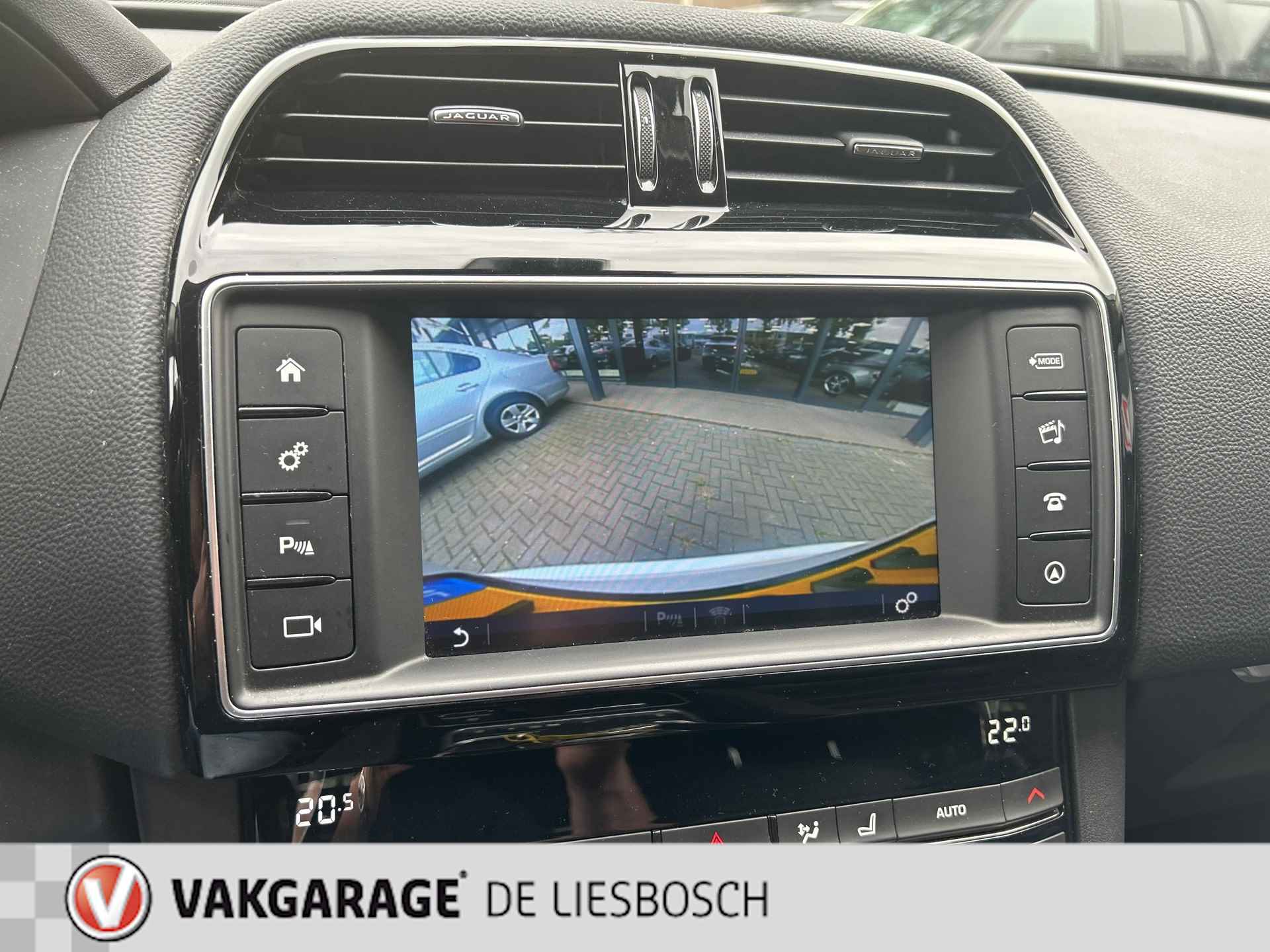 Jaguar F-PACE 2.0 Prestige AWD 25t,leer navi,camera,leer,boeken - 22/25