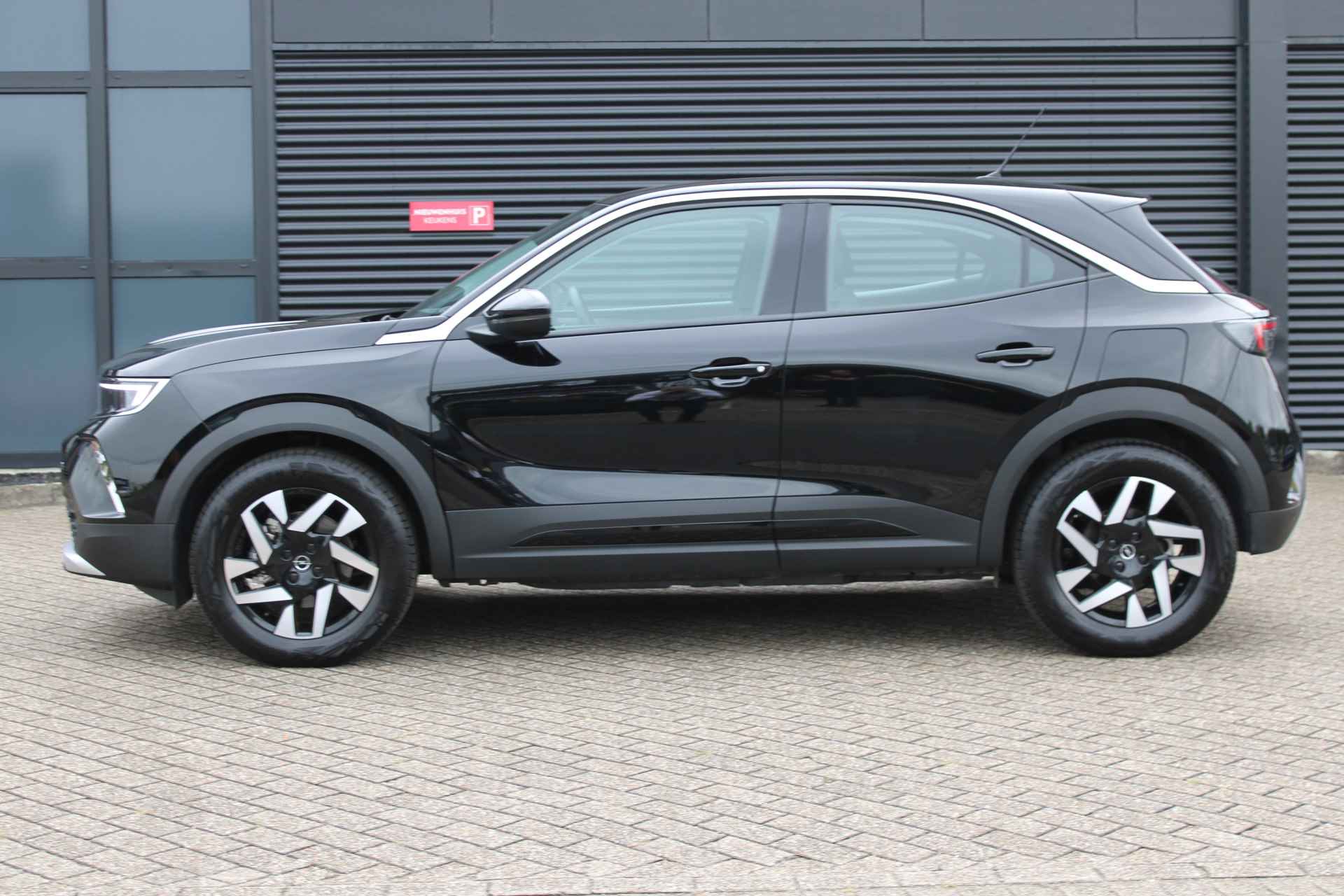 Opel Mokka Electric Level 3 50 kWh / Carplay / Climate Control / Cruise Control / 17'' LMV / '' vraag een vrijblijvende offerte aan '' - 3/30