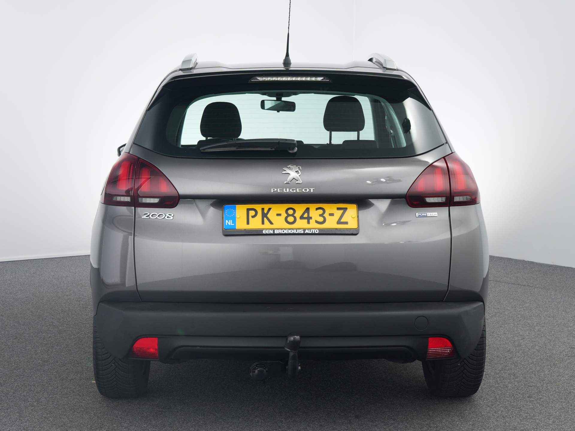 Peugeot 2008 SUV 1.2 VTI | Navigatie | Trekhaak | Lage km stand - 7/26