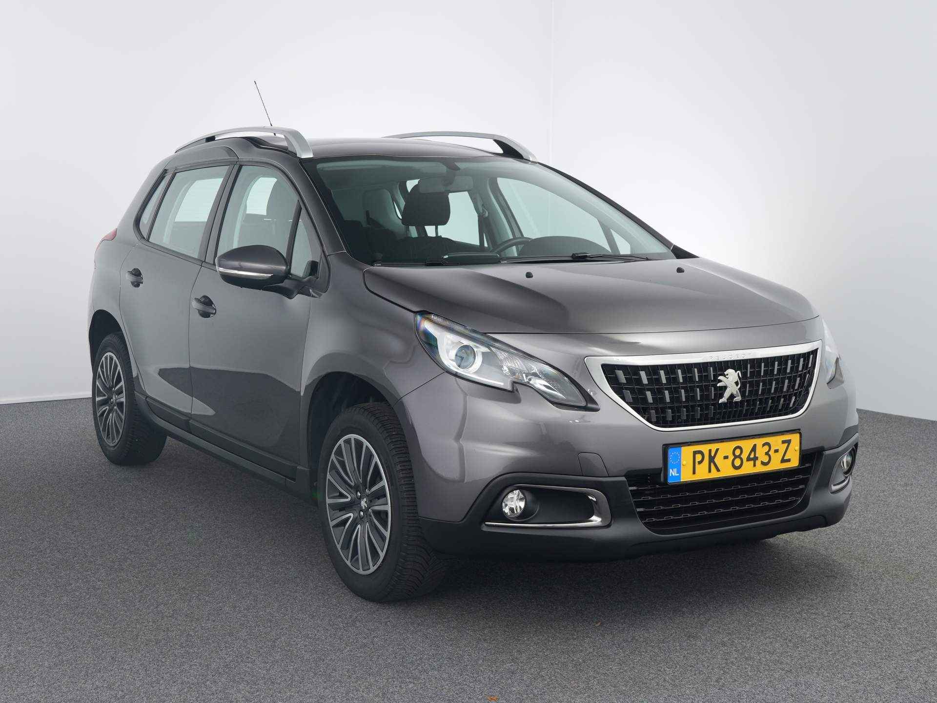 Peugeot 2008 SUV 1.2 VTI | Navigatie | Trekhaak | Lage km stand - 10/26