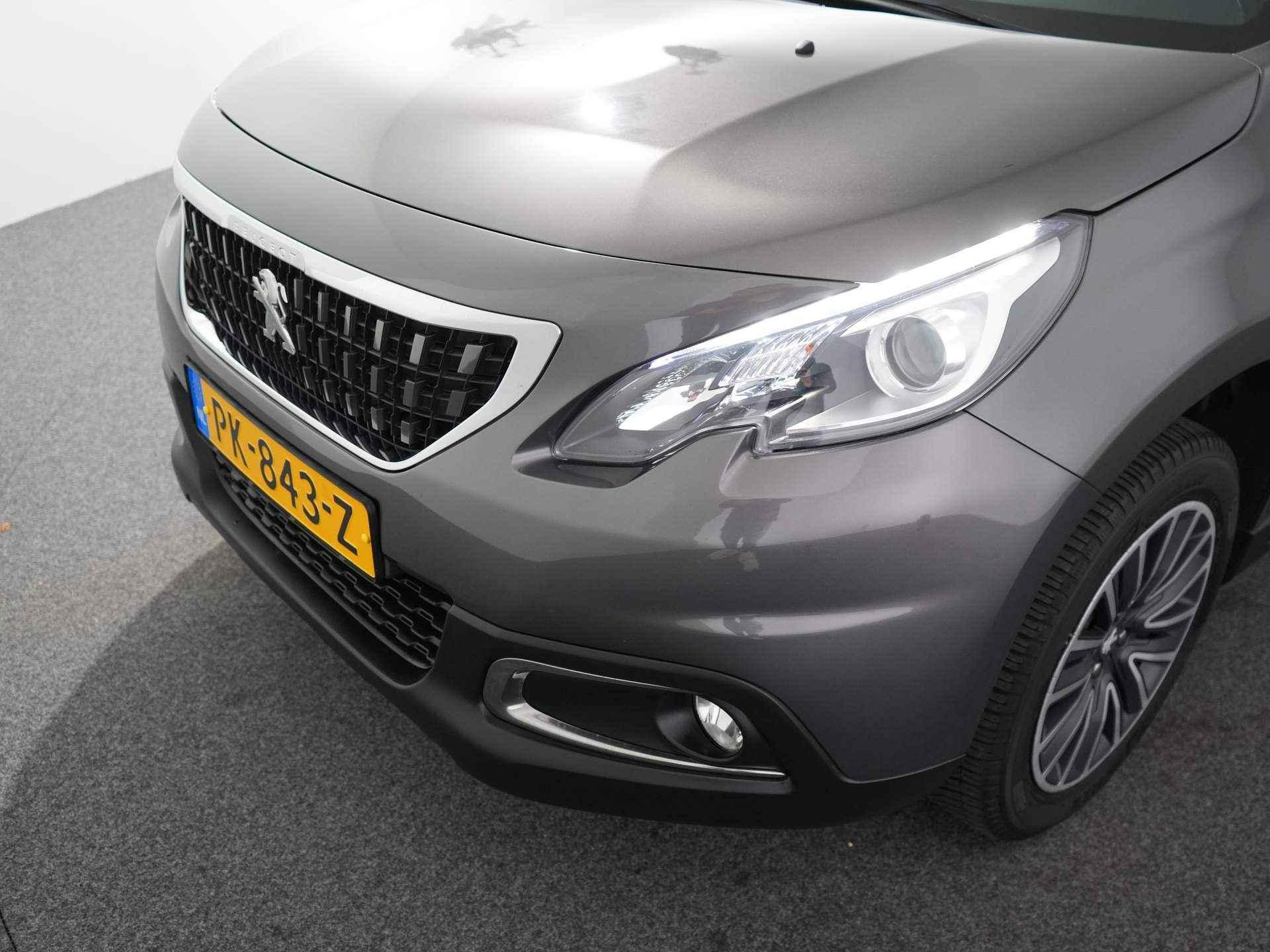 Peugeot 2008 SUV 1.2 VTI | Navigatie | Trekhaak | Lage km stand - 24/26