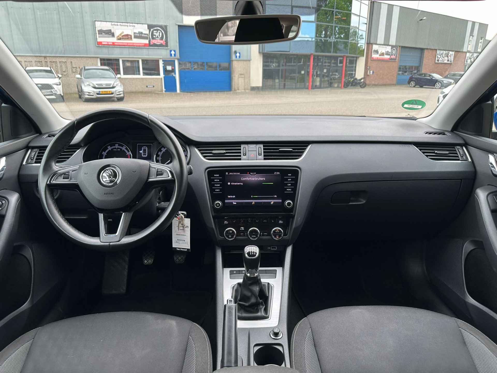 Škoda Octavia Combi 1.0 TSI Greentech Business Edition NL-Auto 1e eigenaar / Apple/Android Carplay / Trekhaak / Cruise Control / Parkeersensor - 12/21