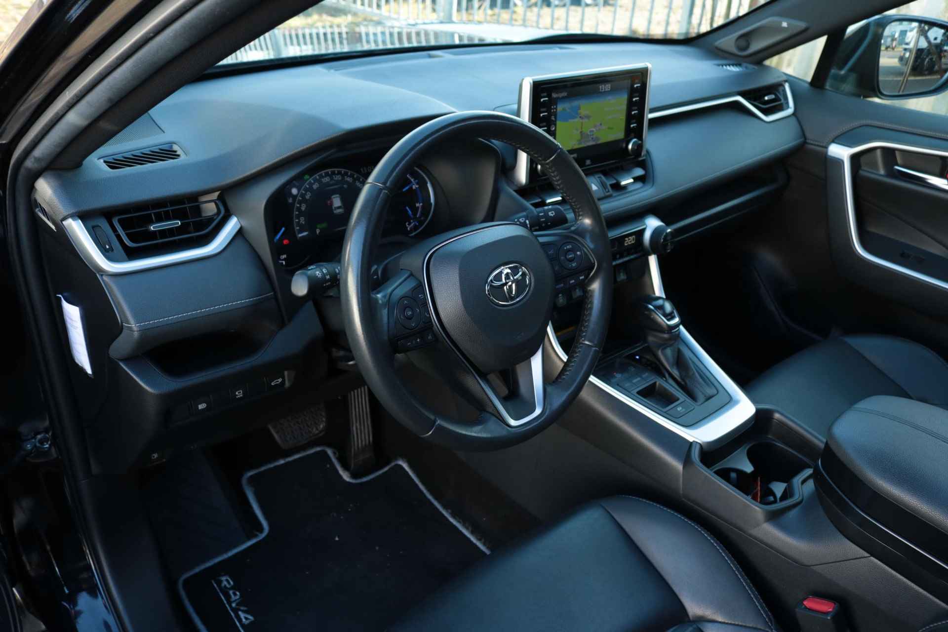 Toyota RAV4 2.5 Hybrid Black Edition, Panodak, Trekhaak - 15/47