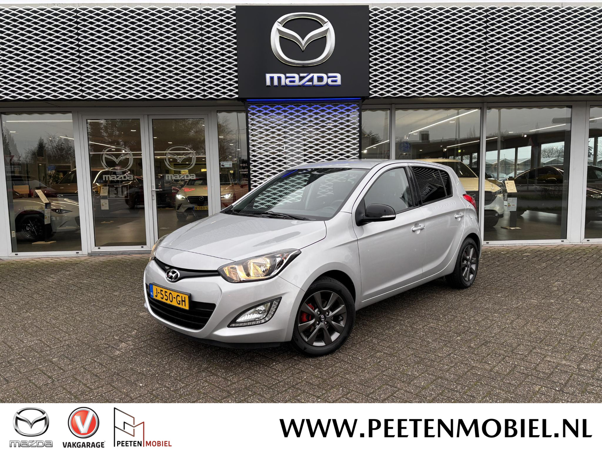 Hyundai i20 1.2 HP i-Motion TREKHAAK AFNEEMBAAR | NL AUTO | WEINIG KILOMETERS |