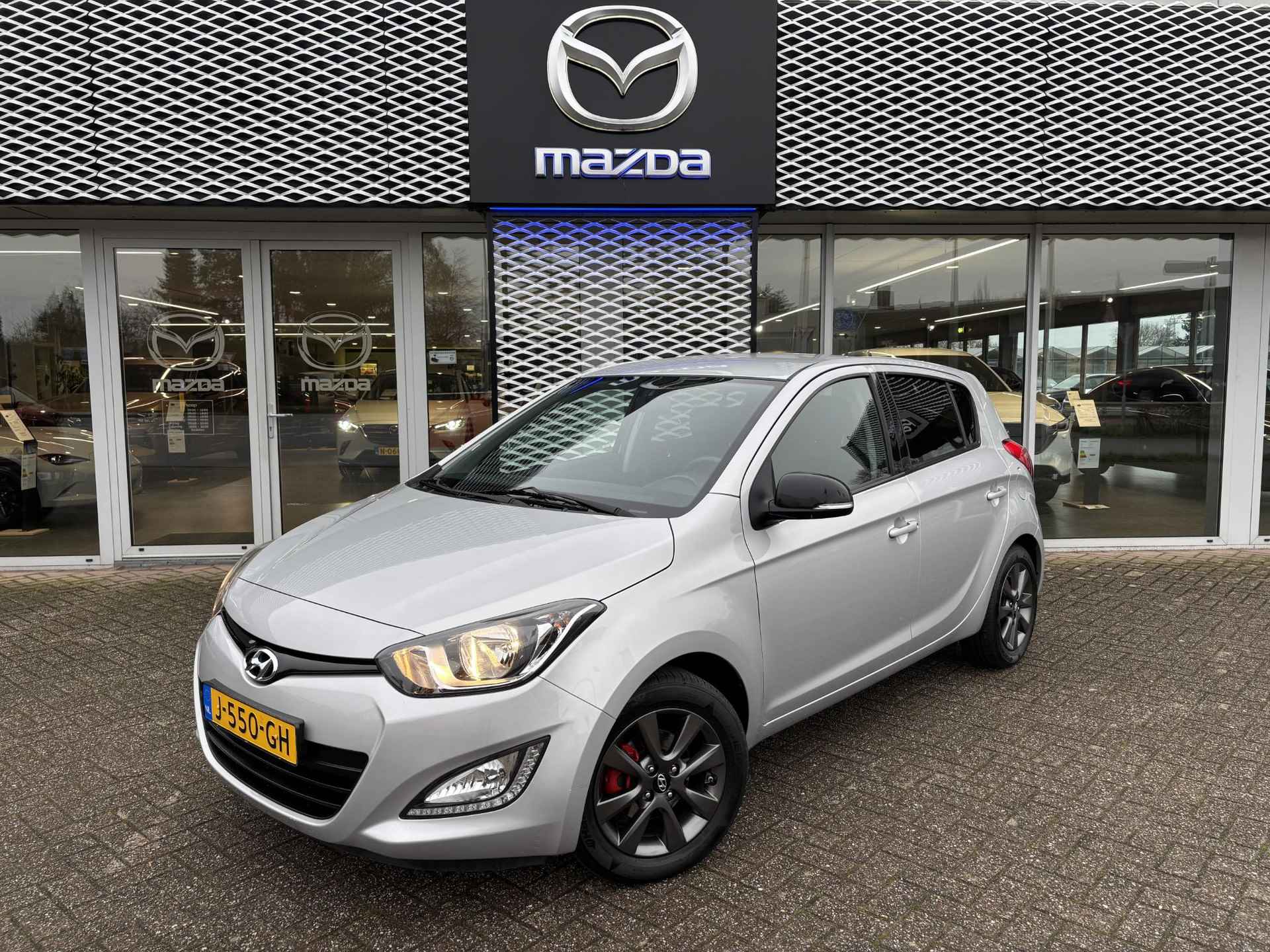 Hyundai i20 1.2 HP i-Motion TREKHAAK AFNEEMBAAR | NL AUTO | WEINIG KILOMETERS | - 2/29