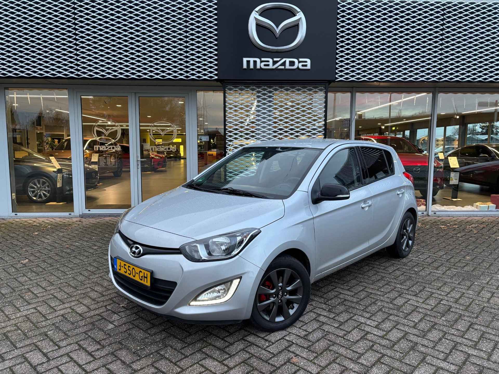 Hyundai i20 1.2 HP i-Motion TREKHAAK AFNEEMBAAR | NL AUTO | WEINIG KILOMETERS | - 24/29