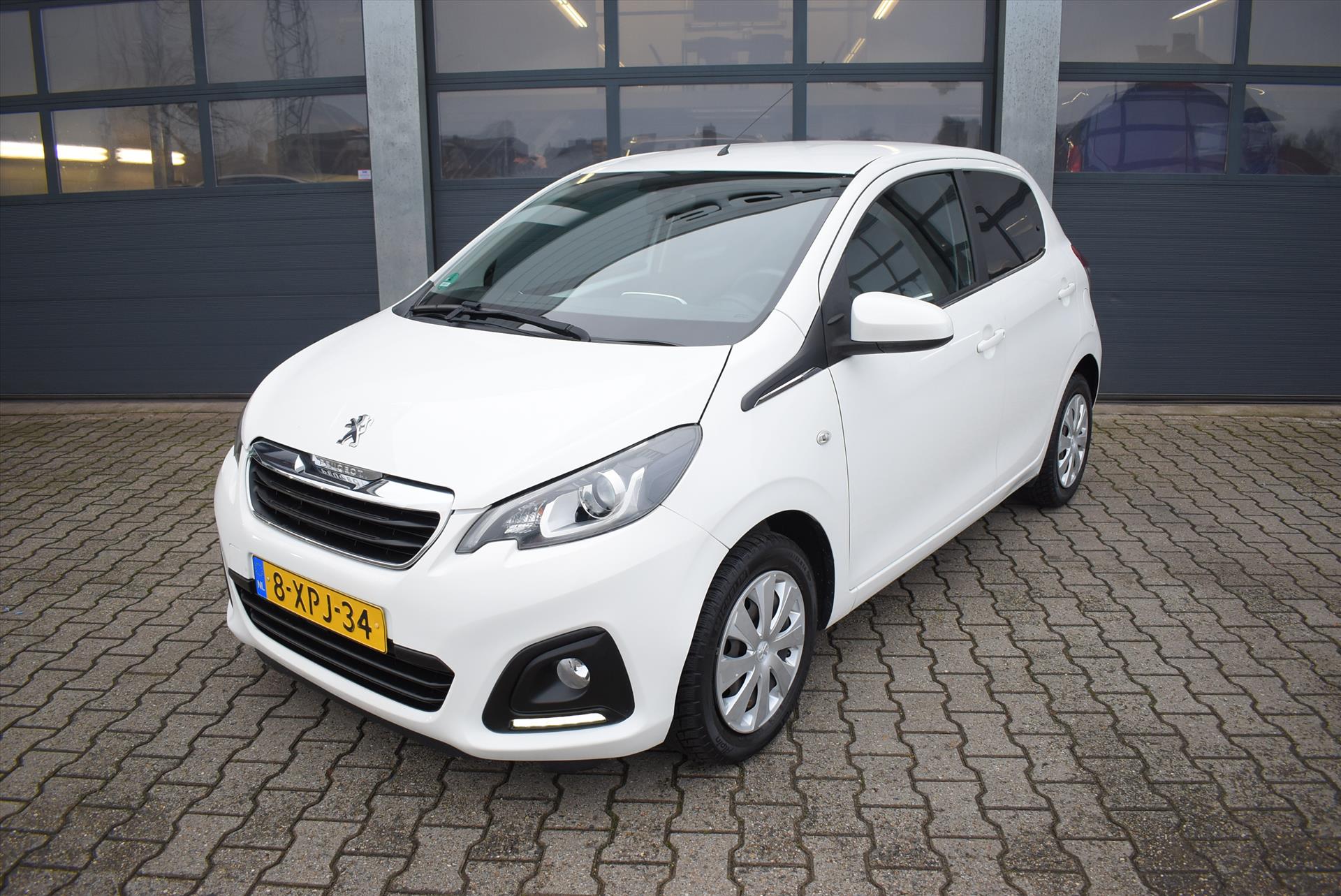 PEUGEOT 108 1.0 e-VTi 68pk 5-drs Active