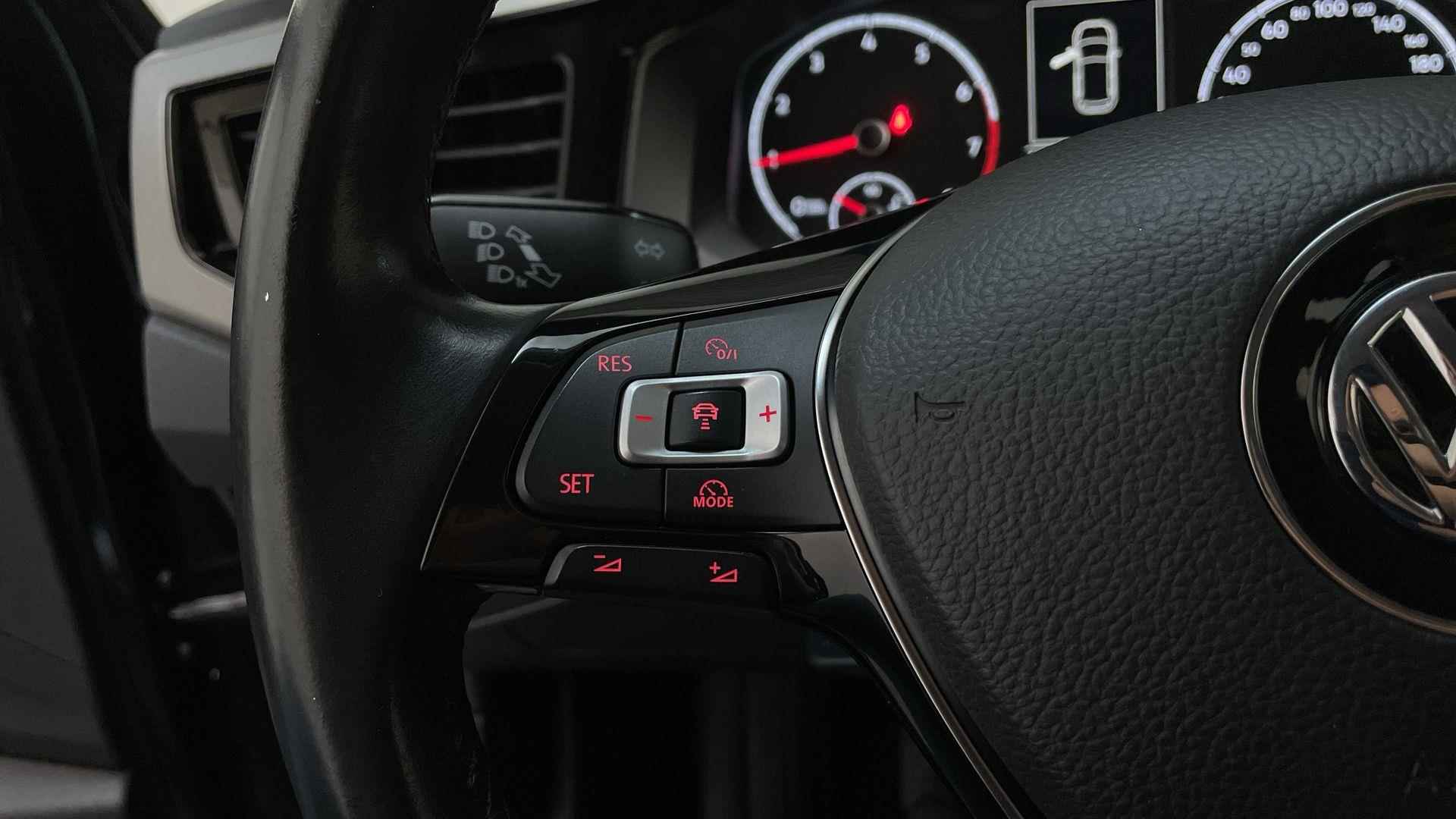 Volkswagen Polo 1.0 TSI DSG Comfortline Business Parkeersensoren Climate Control Navigatie - 9/26