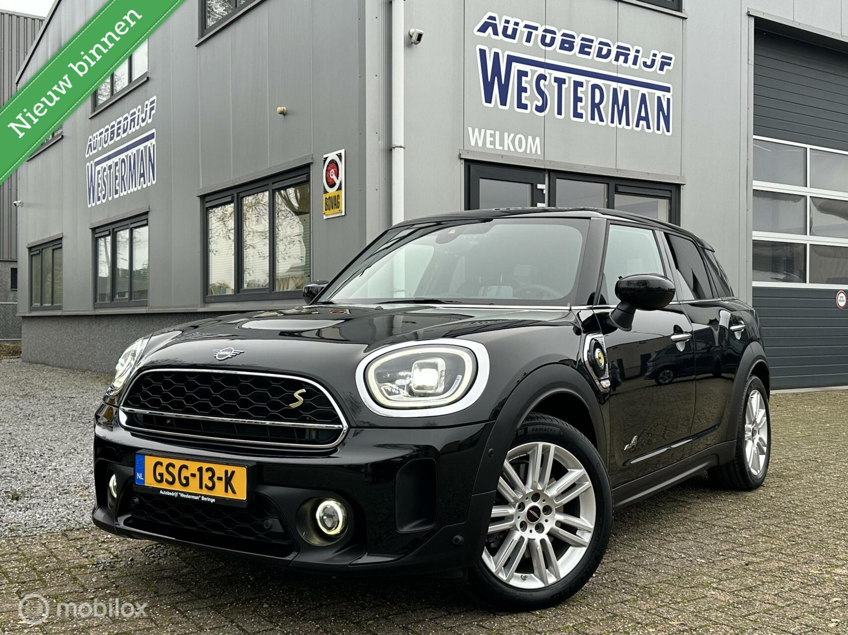 Mini Countryman Cooper SE ALL4 Acc Clima Pano Leer Led Keyless H/K Carplay etc.