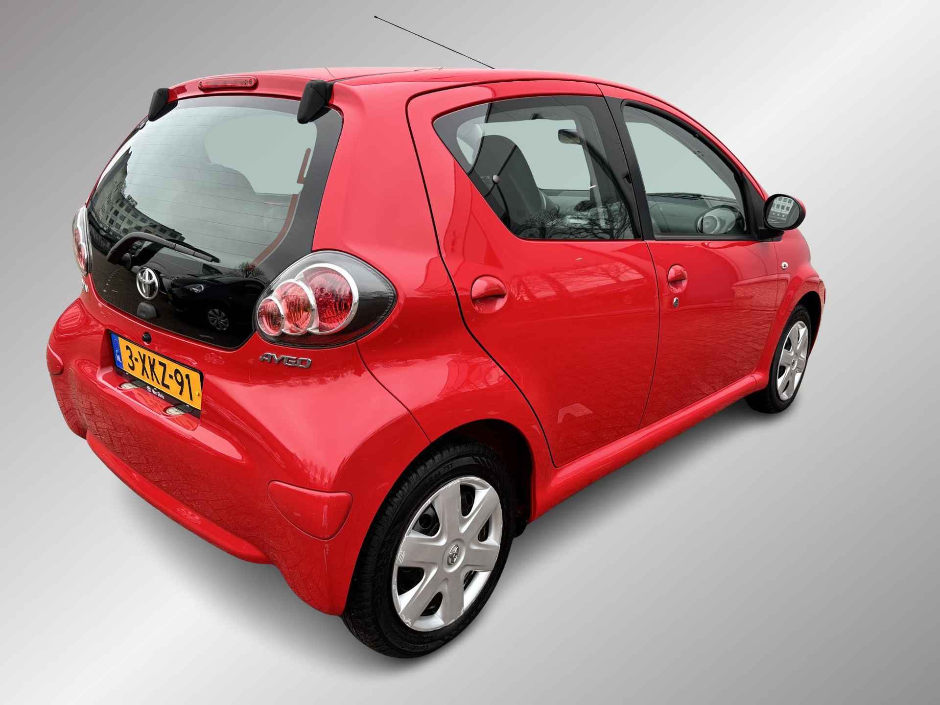 Toyota Aygo 1.0-12V Comfort 5 drs, Elektrische Ramen, Centrale Deurvergrendeling, Airbags,ABS - 2/29