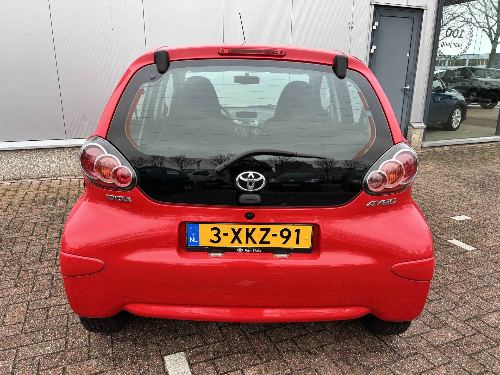 Toyota Aygo 1.0-12V Comfort 5 drs, Elektrische Ramen, Centrale Deurvergrendeling, Airbags,ABS - 19/29