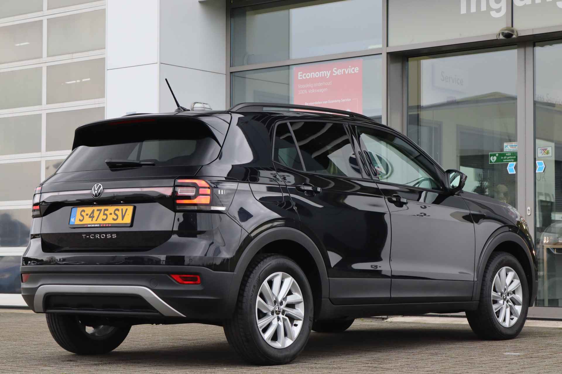 Volkswagen T-Cross 1.0 TSI 95 pk Life | App-connect  | PDC voor & achter | 16" LM | Adaptive Cruise - 10/38