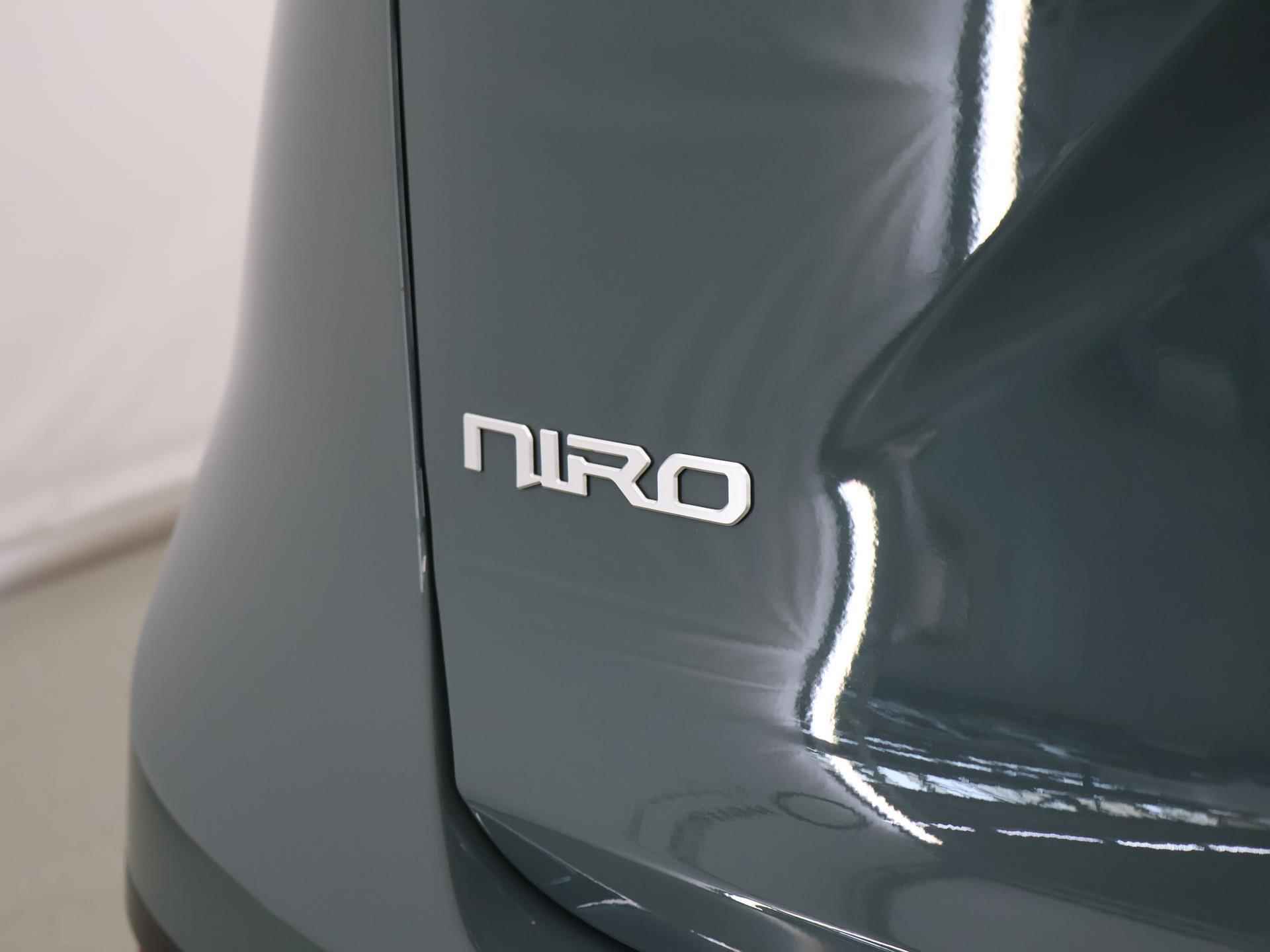 Kia Niro 1.6 GDi Hybrid ExecutiveLine | Panoramadak | Harman/kardon audio | Stoelventilatie | Remote smart Parking | Elektrisch verstelb. bestuurdersstoel met geheugen - 43/47