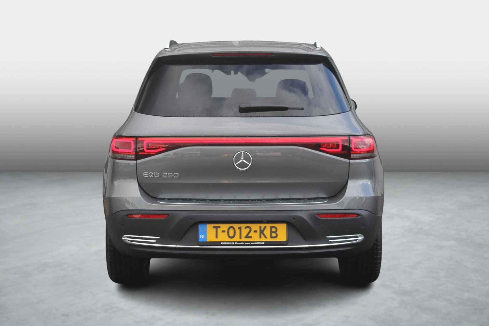 Mercedes-Benz EQB 250 | 7-Zits | Achteruitrijcamera | Stoelverwarming | Sfeerverlichting | Showmodel SALE - 26/30