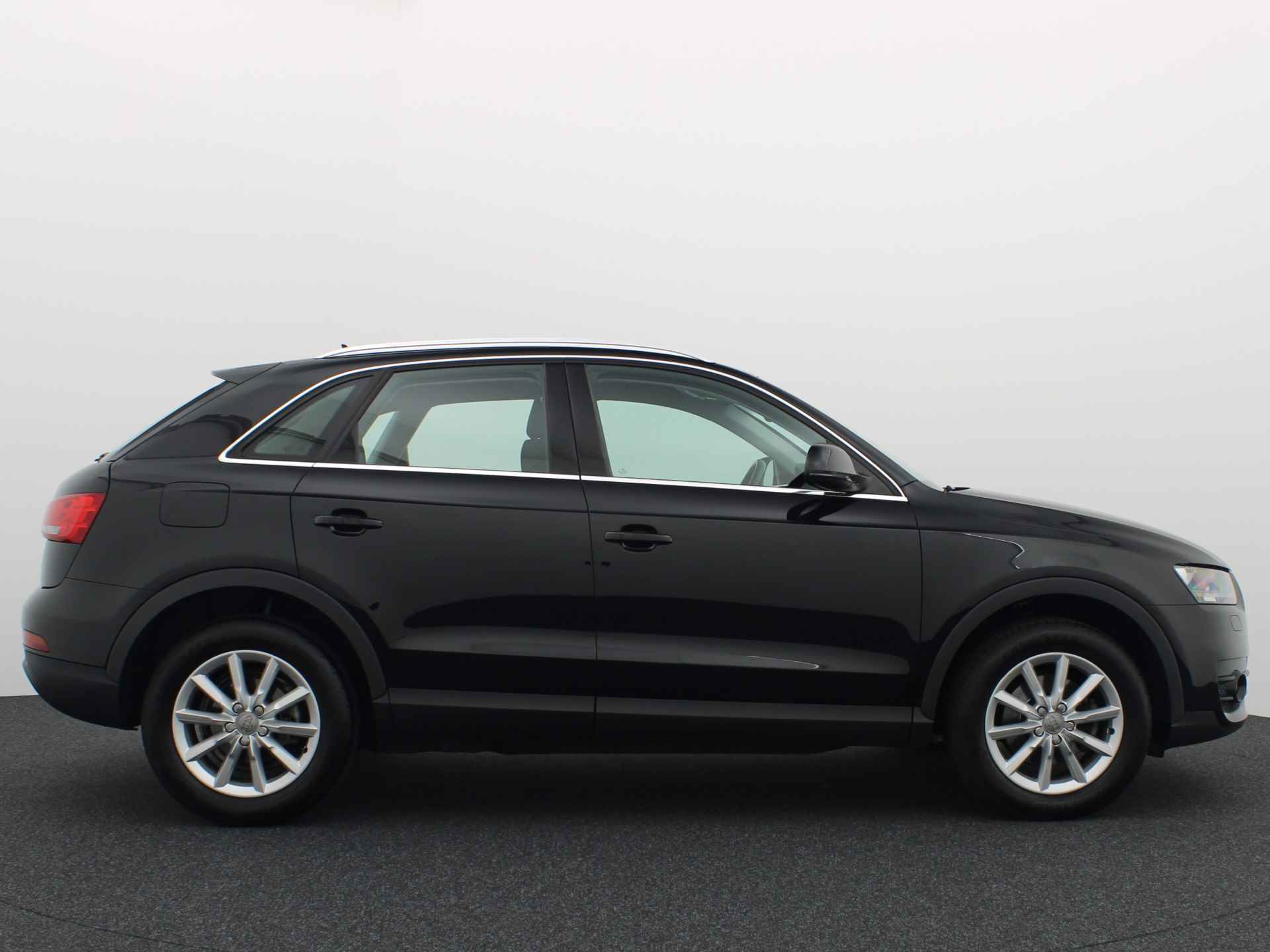 Audi Q3 1.4 TFSI Pro Line PDC / CRUISE / NAVI / CLIMA / 1E EIG / BLUETOOTH / MISTLAMPEN / CHROME / LMV / ARMSTEUN . - 16/46