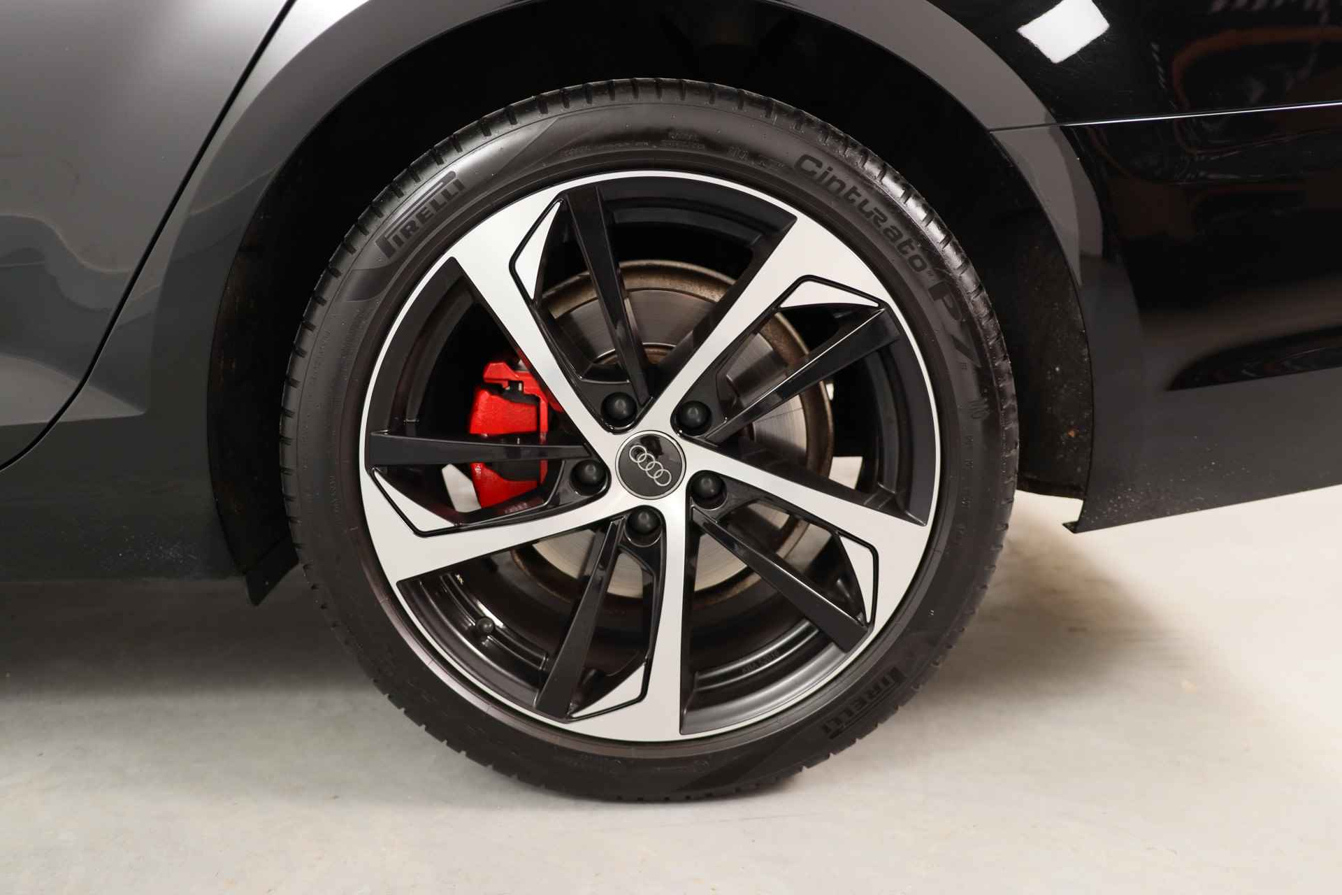 Audi A4 Limousine 35 TFSI Design Pro Line | Leder | Navi | Stoelverwarming | ECC | Keyless | Cruise | LED | 18'' Lichtmetalen Velgen - 16/52