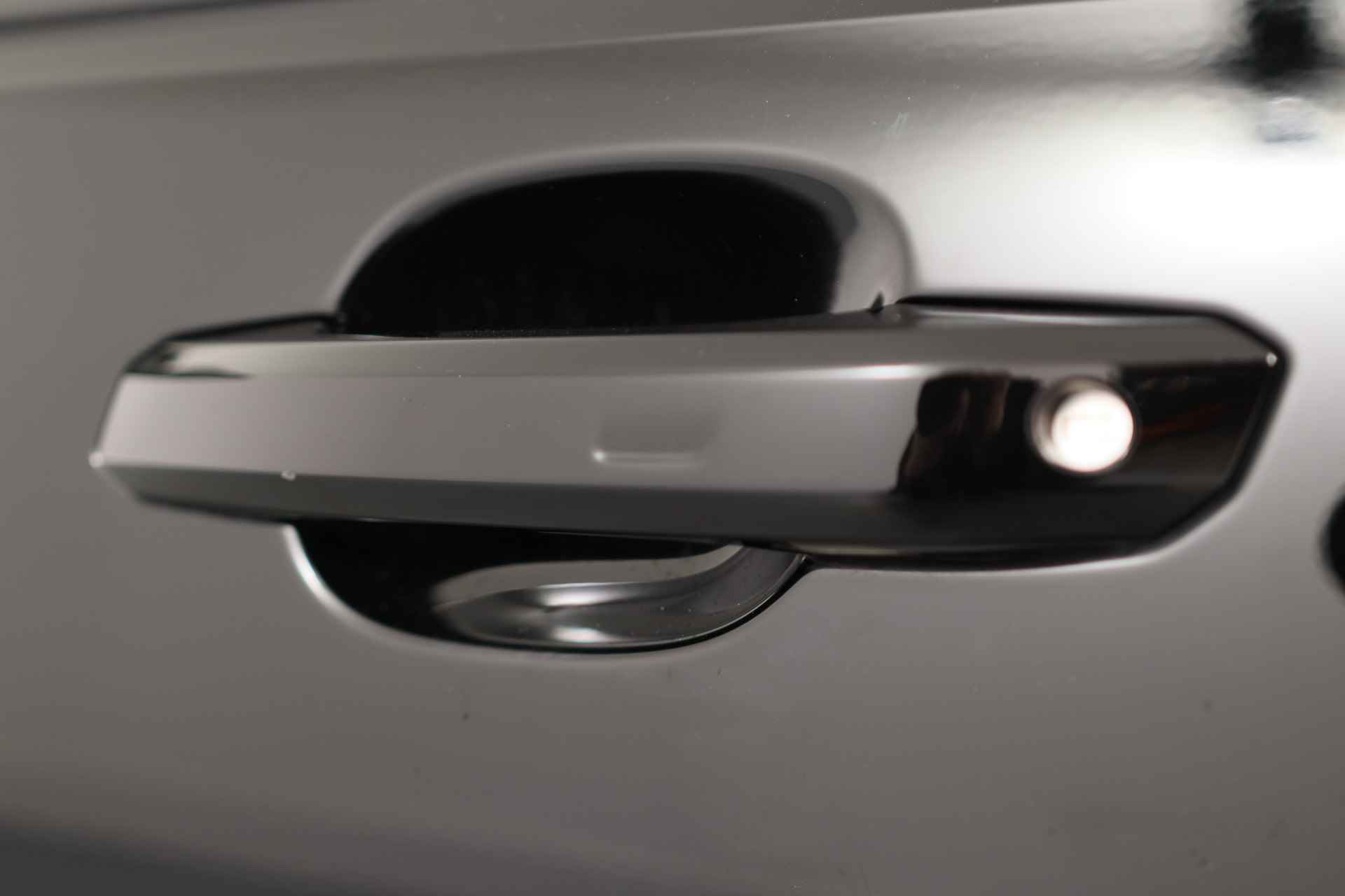 Audi A4 Limousine 35 TFSI Design Pro Line | Leder | Navi | Stoelverwarming | ECC | Keyless | Cruise | LED | 18'' Lichtmetalen Velgen - 35/52