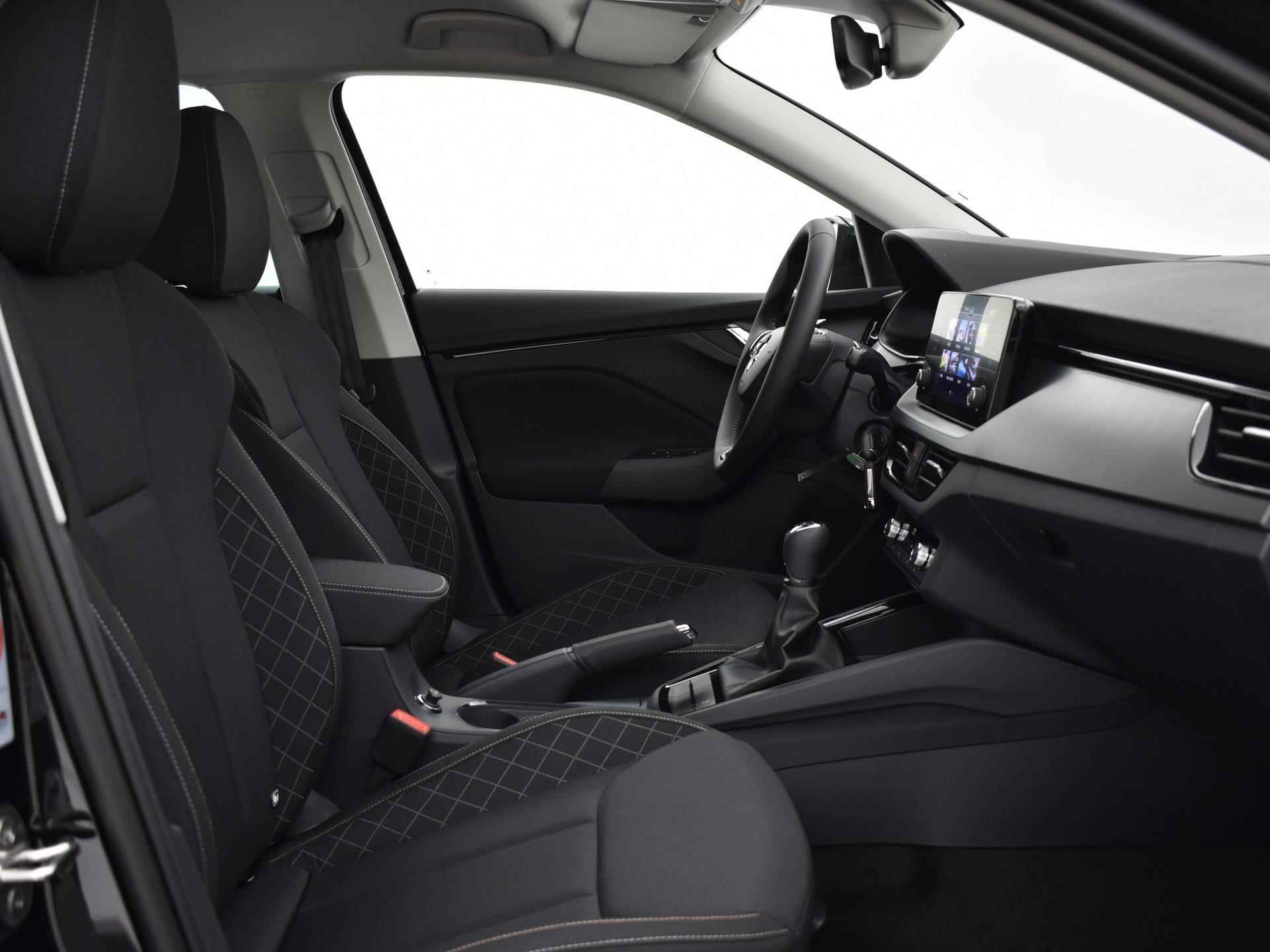 Škoda Scala Ambition (1)  1.0 110 pk TSI Hatchback 6 v | Upgrade Pakket | Comfort Pakket - 11/19