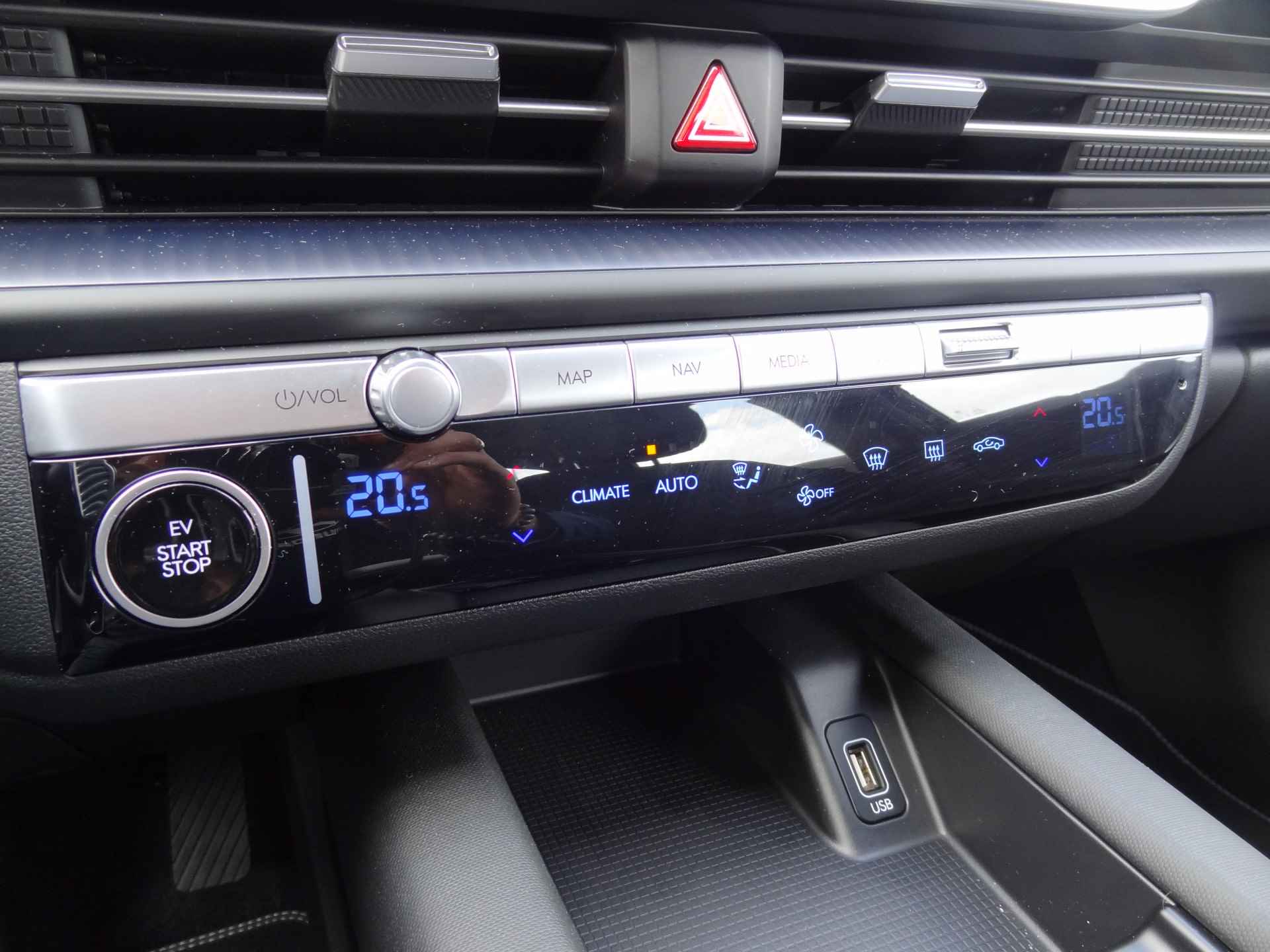 Hyundai IONIQ 6 Style 77 kWh | WARMTEPOMP + V2L | AFNEEMBARE TREKHAAK - 29/30