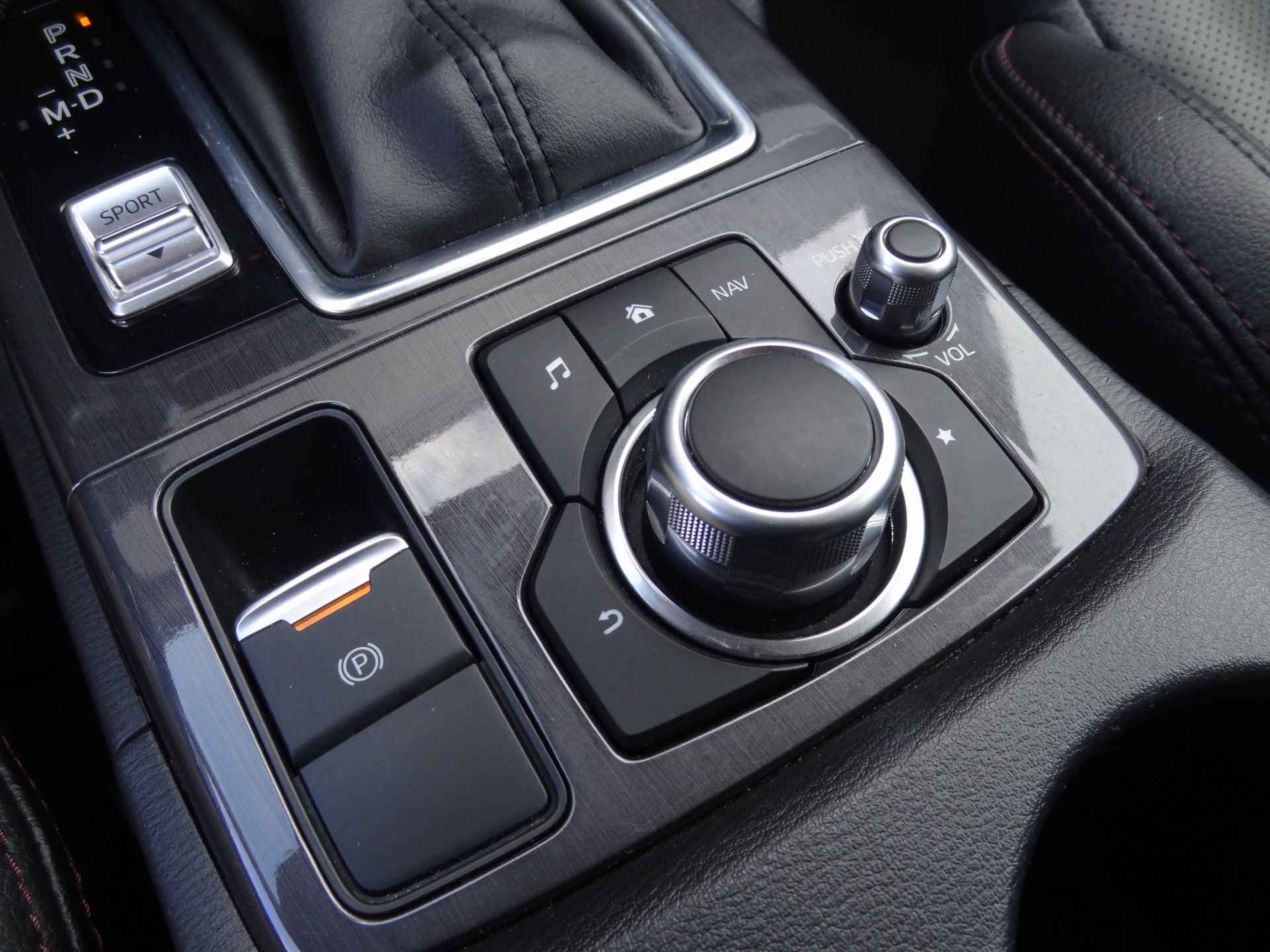 Mazda CX-5 2.0 SkyActiv-G 165 GT-M Line 2WD | AUTOMAAT | TREKHAAK | LEDER | ELEKTRISCHE STOELEN MET GEHEUGEN - 33/34