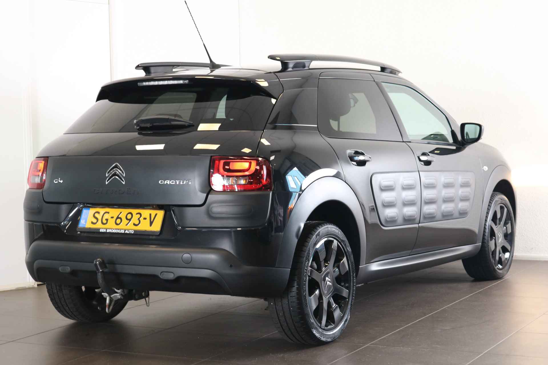 Citroën C4 Cactus 1.2 PureTech One-Tone | Camera Achter | Cruise Control | Navi | L.M.V 17" | DAB | Trekhaak | - 7/41