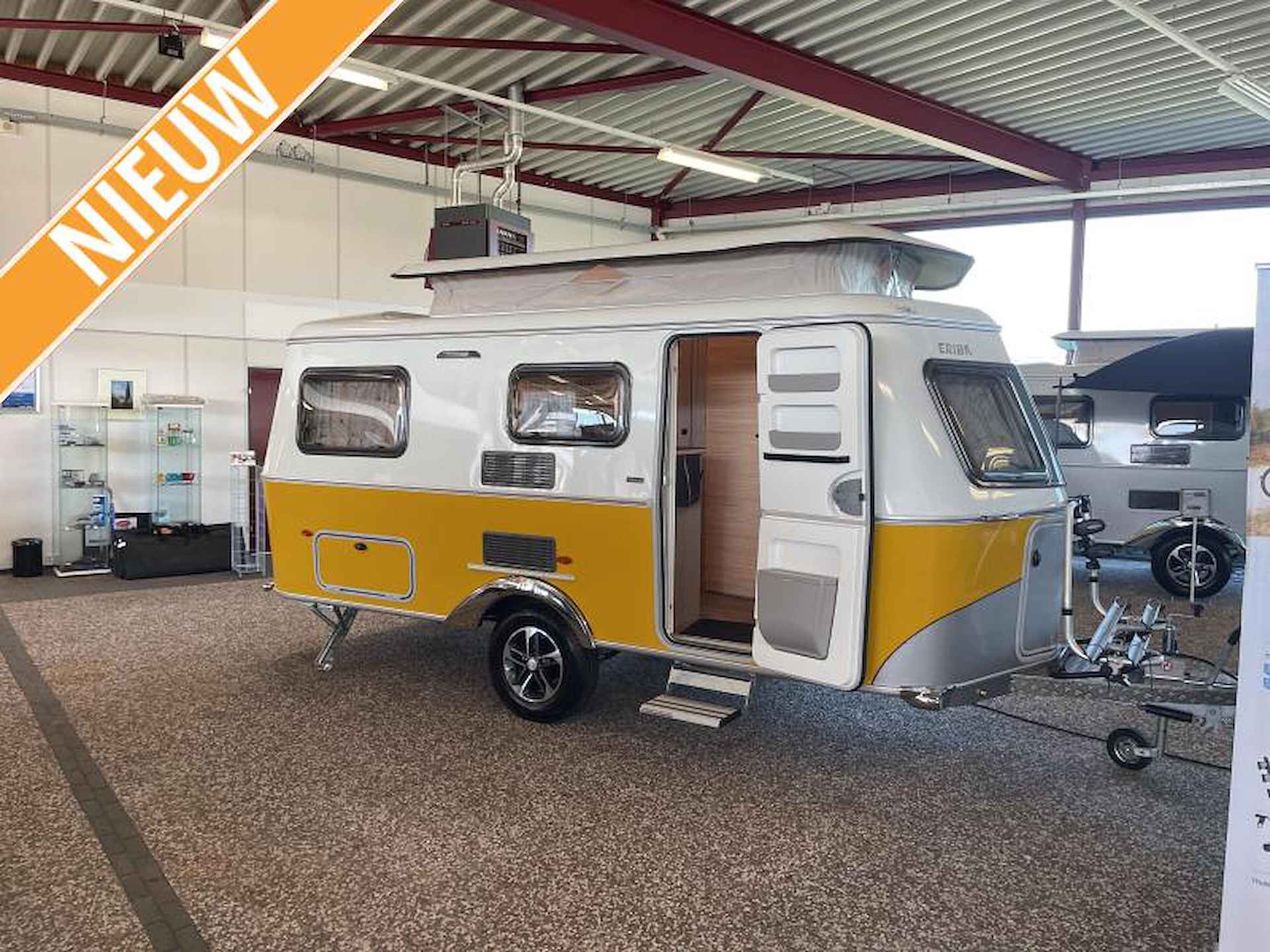 Eriba Touring 542 Nugget Gold -/- € 2.500 - 1/9