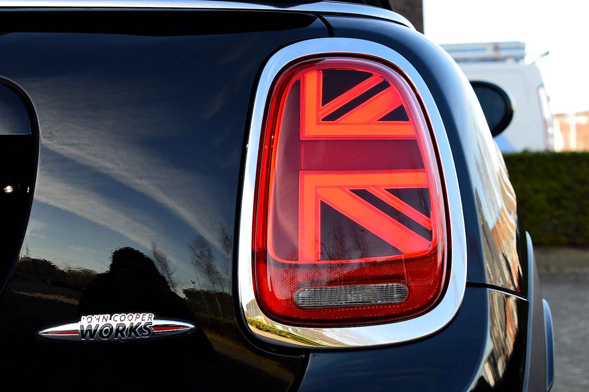 MINI Cabrio 2.0 John Cooper Works Chili Rijklaarprijs-Garantie Leder Sport Interieur Led Navigatie Camera - 8/40