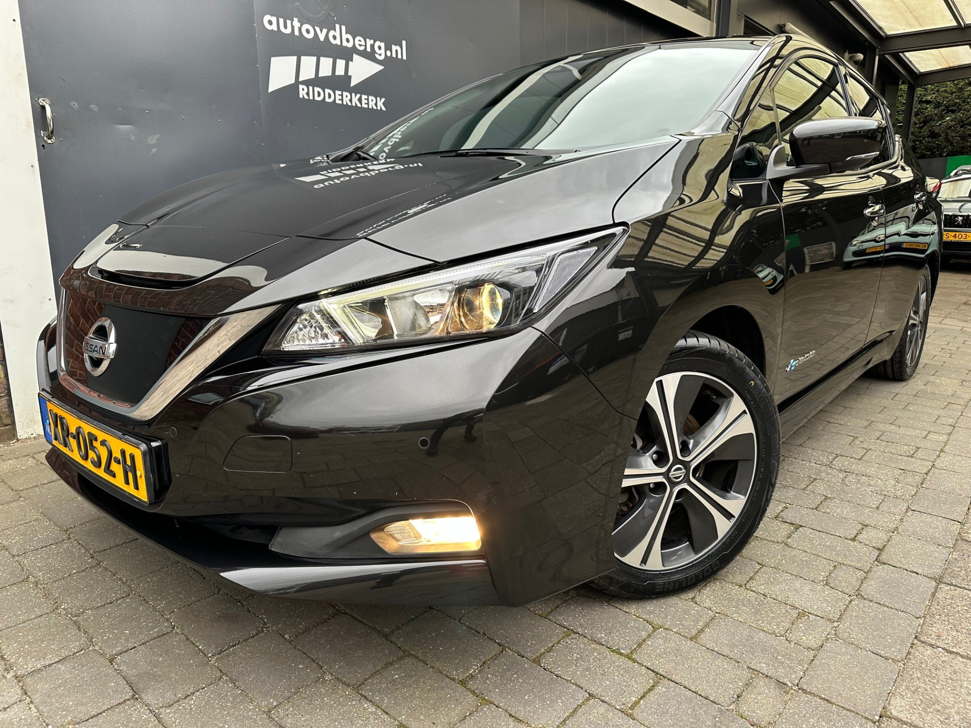 Nissan Leaf N-Connecta 40 kWh 1e eigenaar | BTW auto | Winter & Zomerset bij viaBOVAG.nl