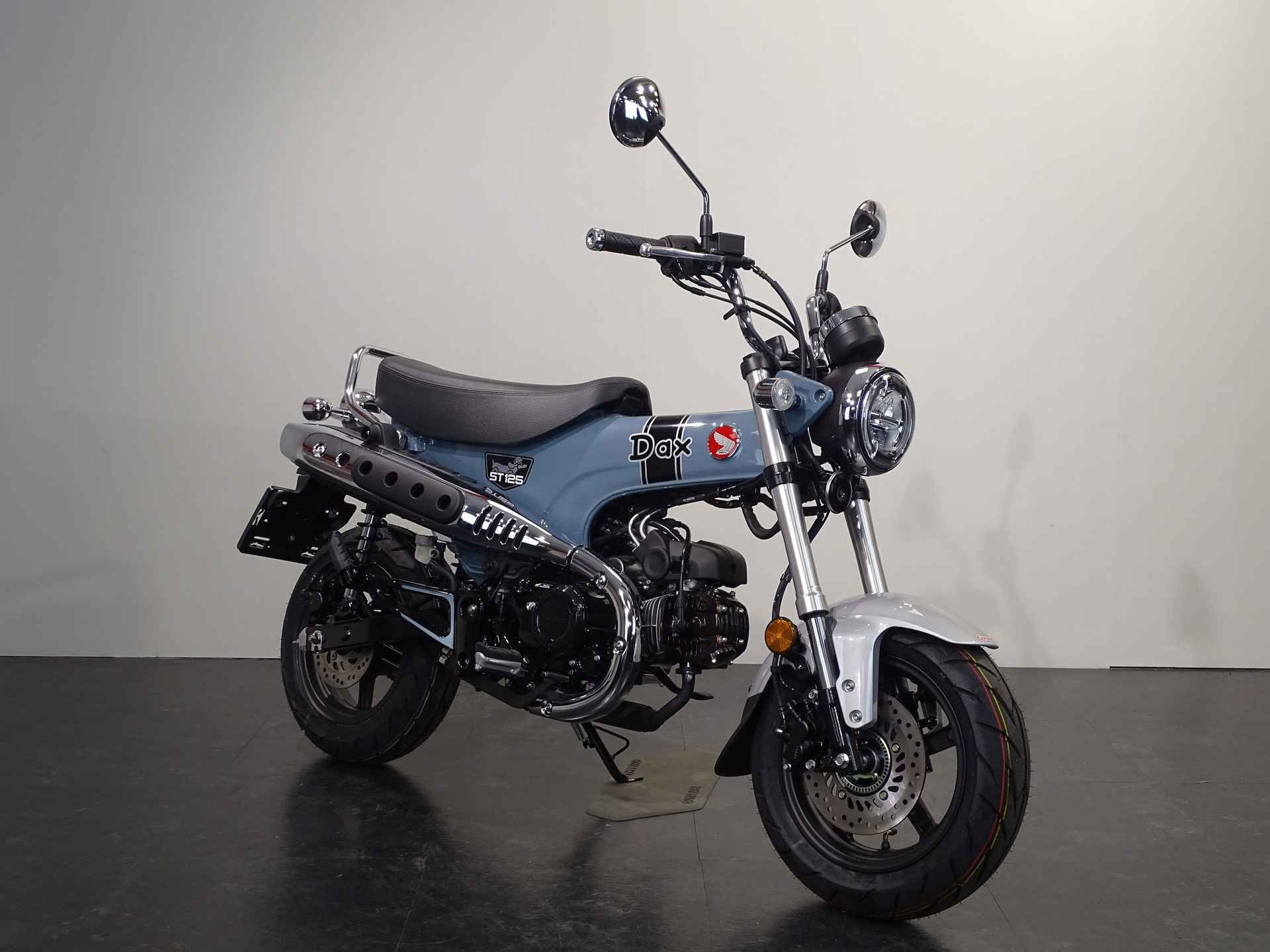 Honda DAX 125 - 7/11