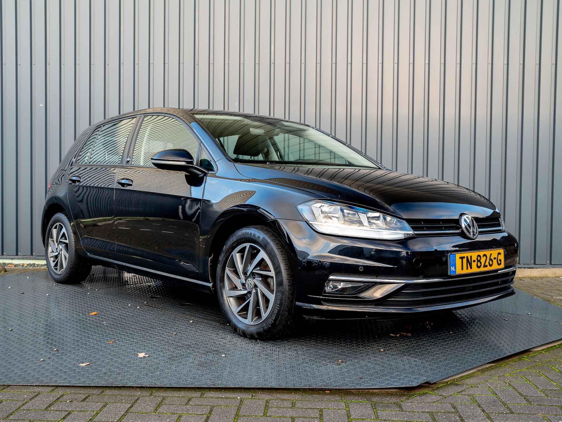 Volkswagen Golf 1.0 TSI Comfortline Business | Camera | Adapt. Cruise | Navi | Apple Carplay | Prijs Rijklaar!! - 19/46