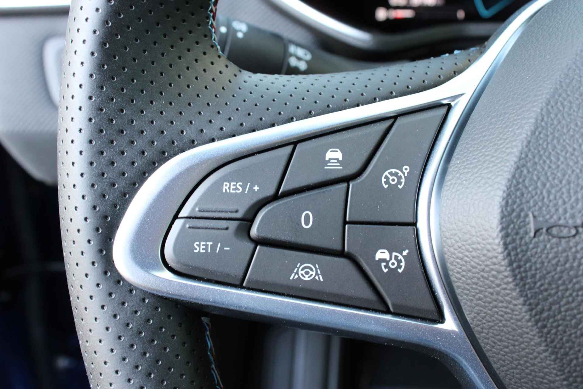 Renault Clio 1.6 E-Tech Full Hybrid 145 esprit Alpine | Automaat | | Navigatie | A. Camera | PDC. V+A | Demo Voordeel! - 13/28