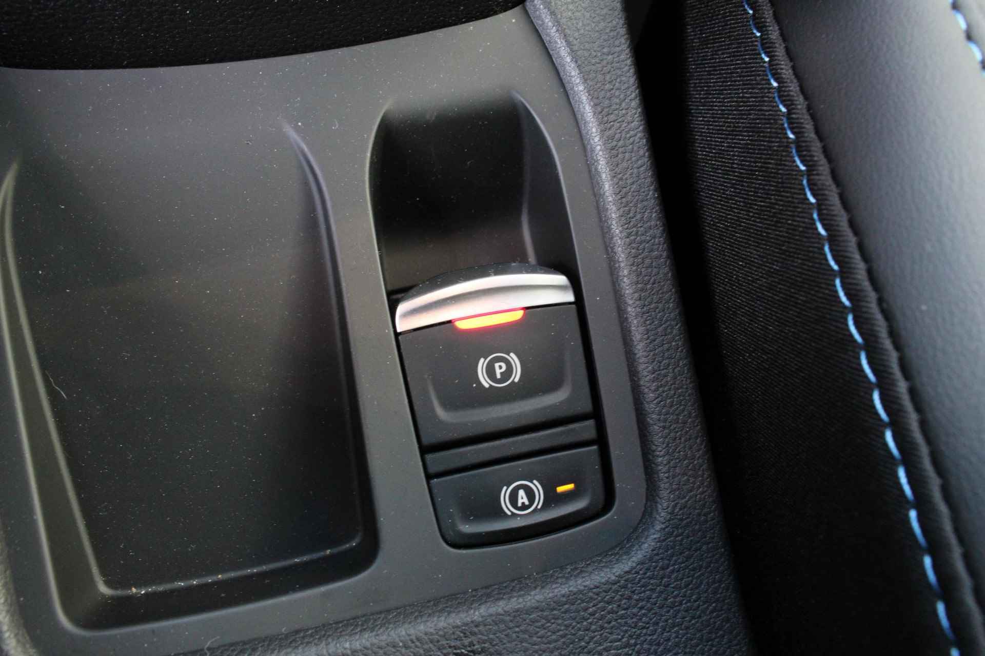 Renault Clio 1.6 E-Tech Full Hybrid 145 esprit Alpine | Automaat | | Navigatie | A. Camera | PDC. V+A | Demo Voordeel! - 18/28