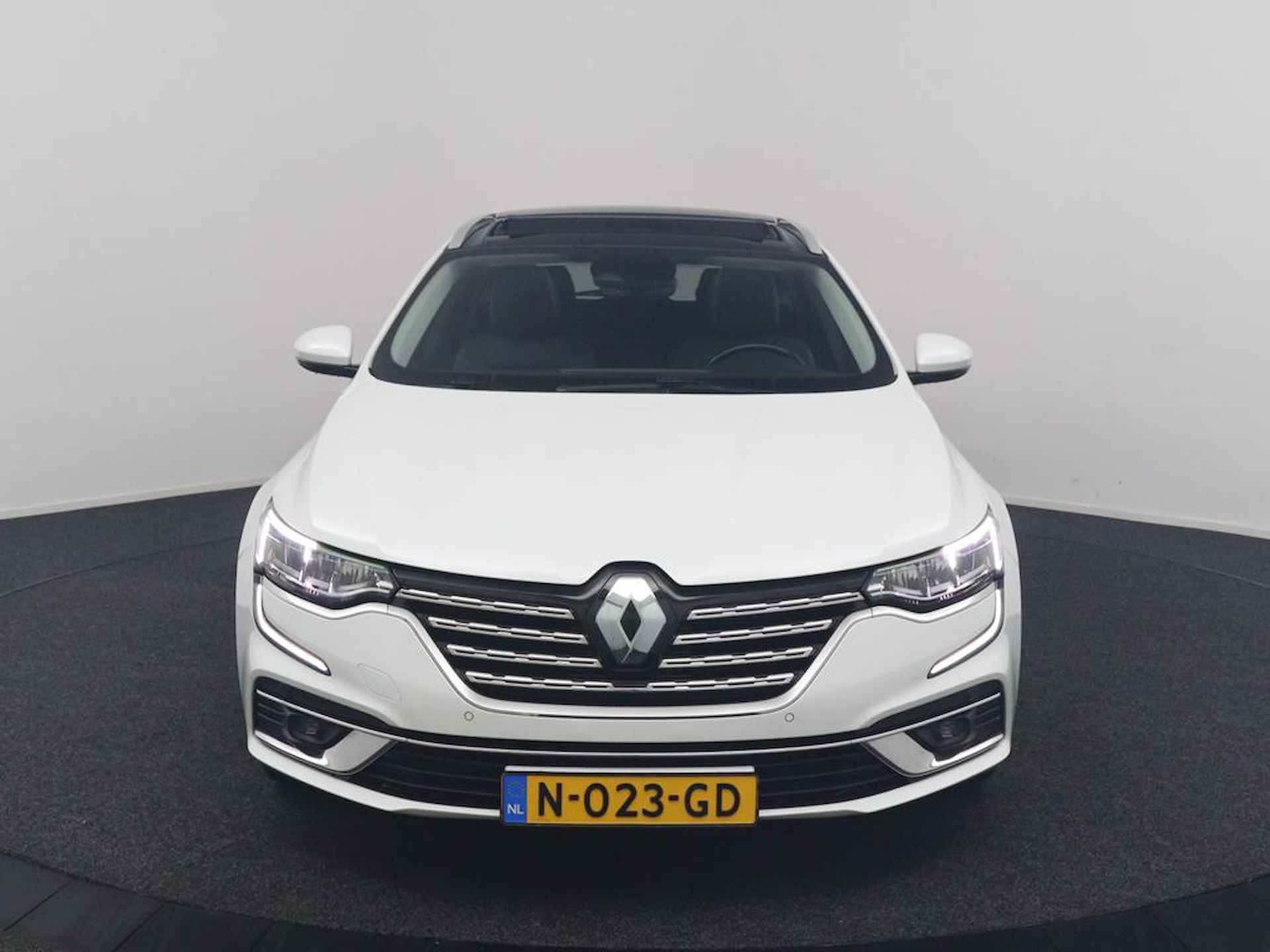 Renault Talisman Estate 1.3 TCe Business Intens | Trekhaak | Schuif/ Kanteldak | Bose Premium Audio | FACELIFT | LED Koplampen | 18'' Lichtmetalen Velgen | Parelmoer Lak | Origineel Nederlands | Nationale Auto Pas | - 8/47