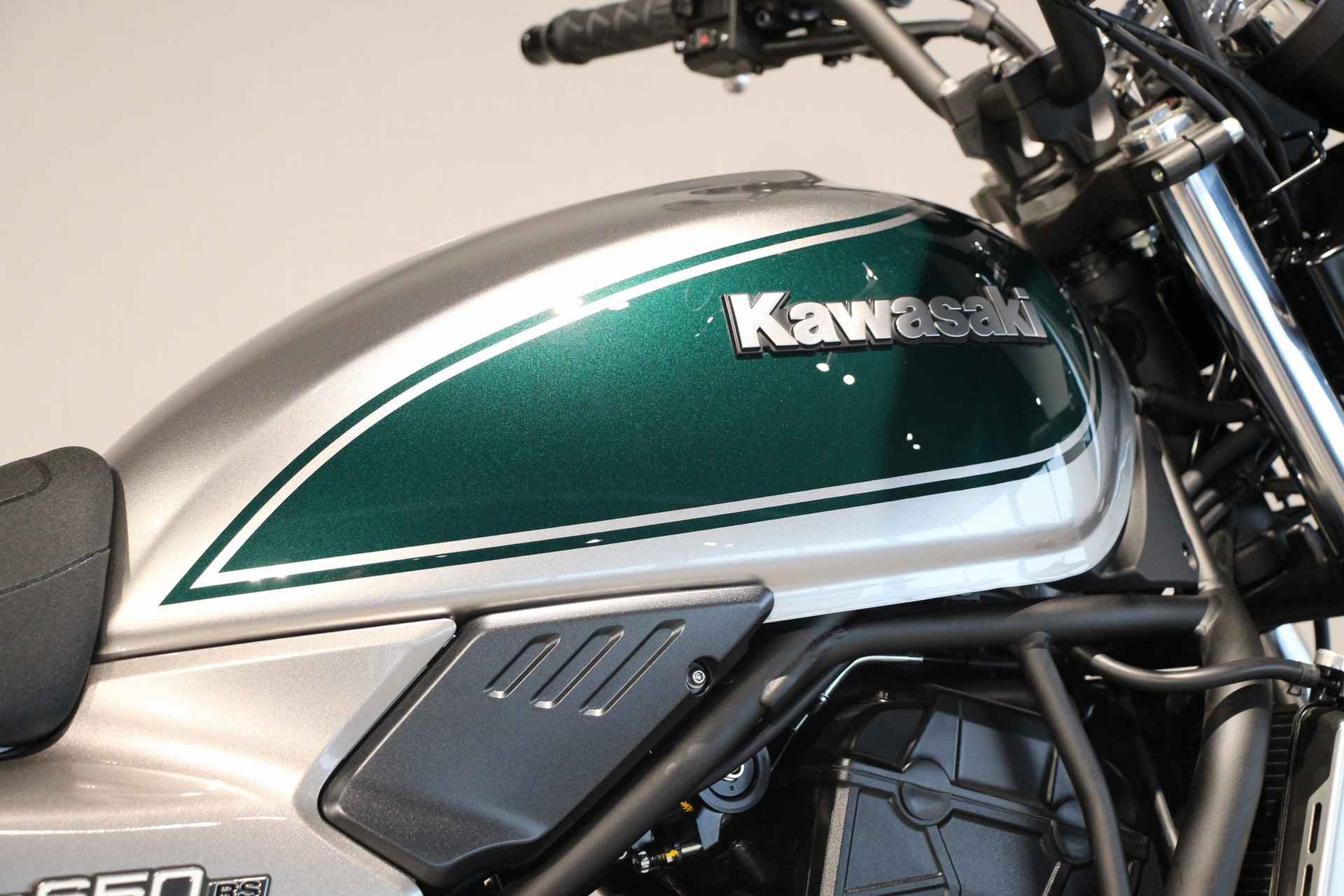 Kawasaki Z 650 RS - 9/14