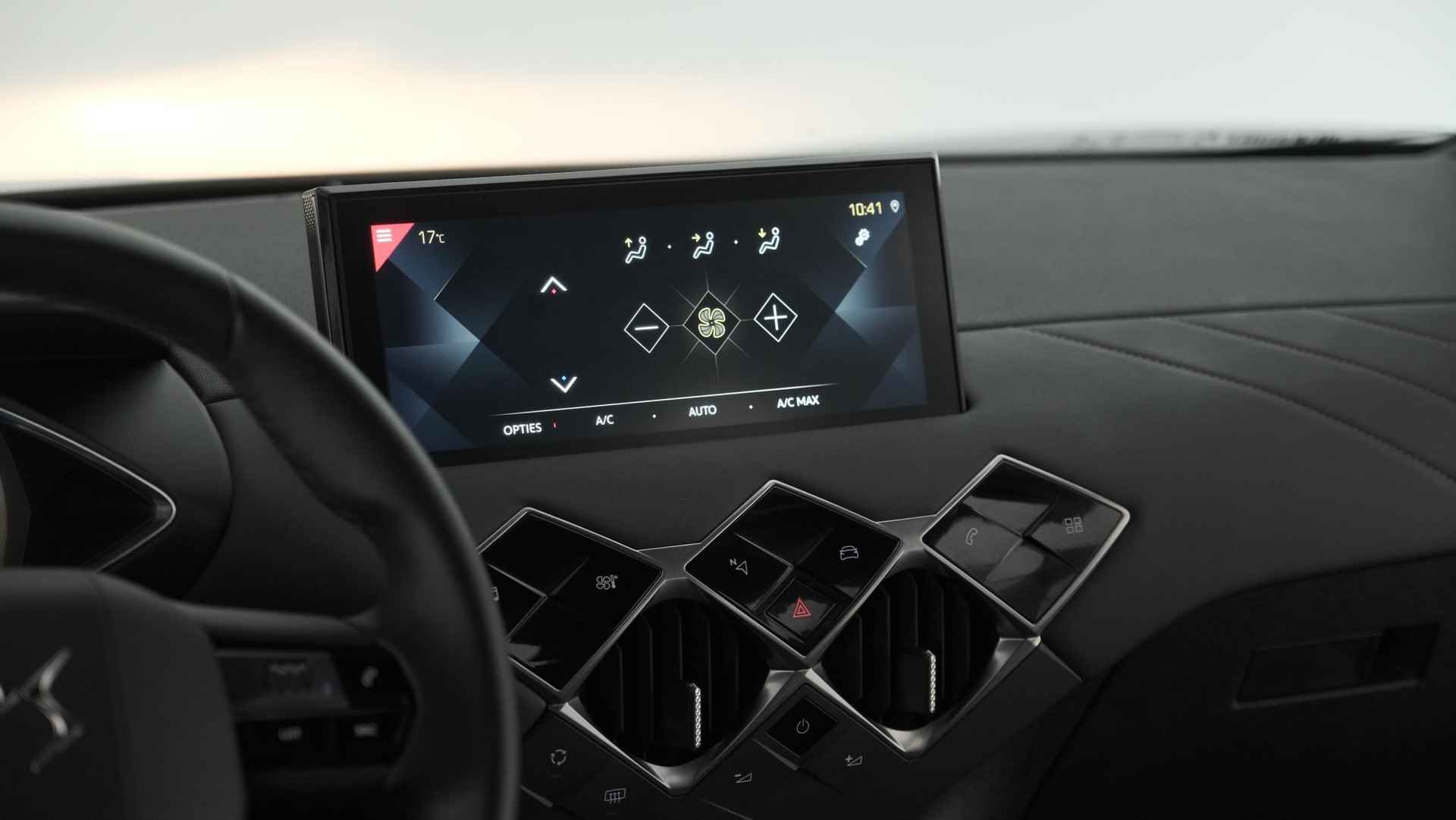 DS 3 Crossback PureTech 100 Montmartre | Parkeersensoren | Apple Carplay | Allseason Banden | Navigatie | Climate Control - 41/65