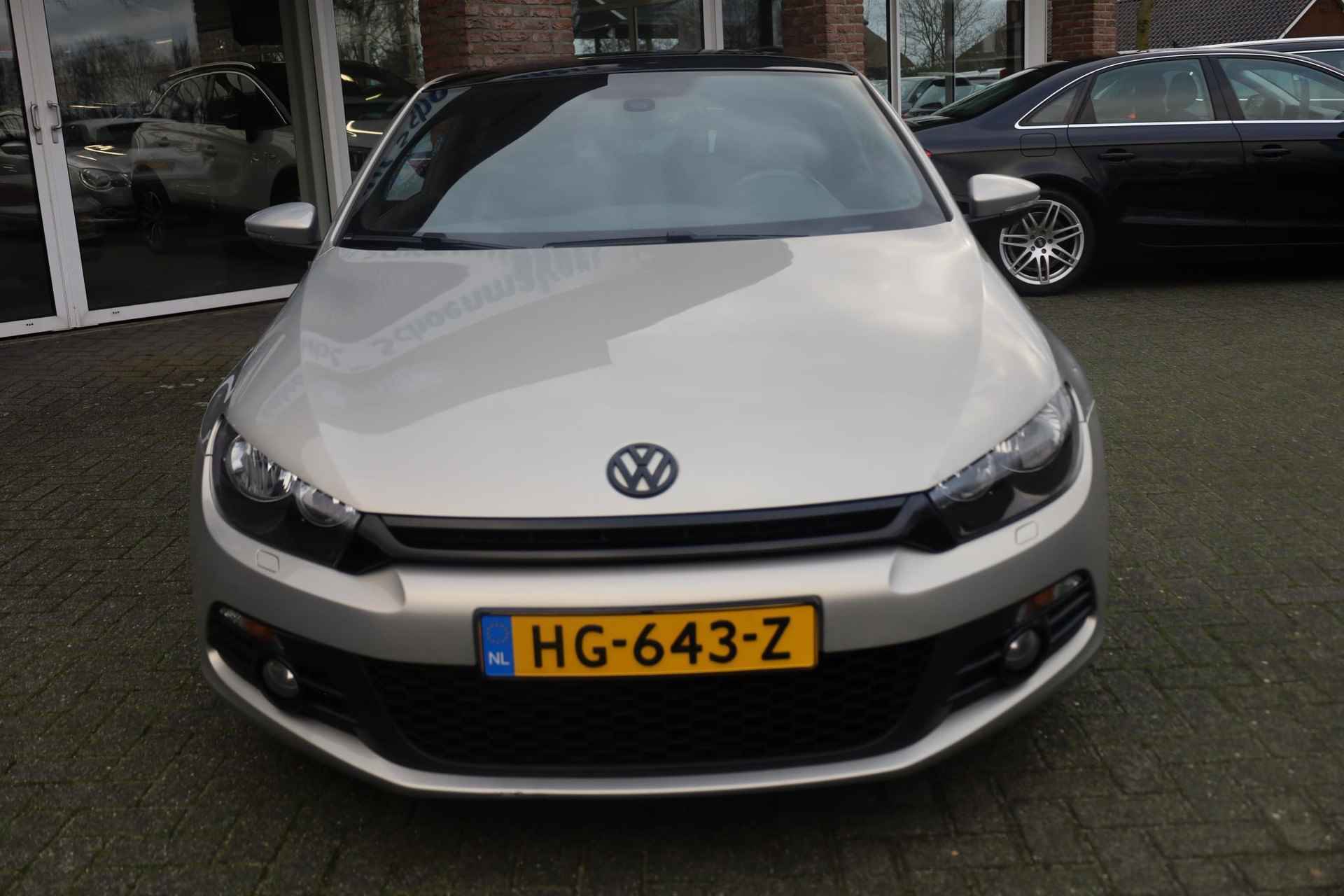 Volkswagen Scirocco 1.4 TSI Highline Plus PANO PDC CRUISE CLIMA STOELVERWARMING HALFLEER 19"LMV - 28/31