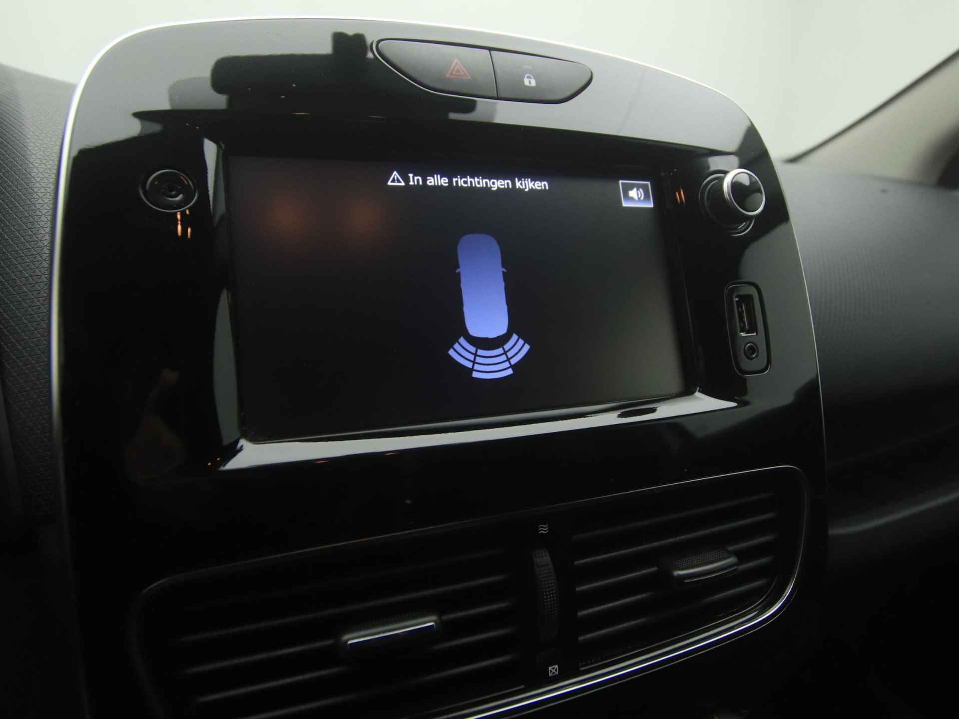 Renault Clio Estate 0.9 TCe Limited | volledig onderhouden | Keyless Entry | Navigatie | Parkeersensoren | CarPlay - 31/41