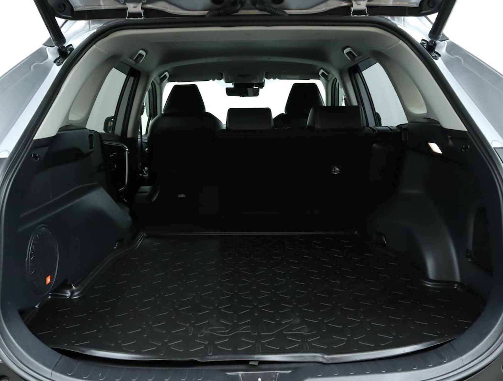 Toyota RAV4 2.5 Hybrid AWD Style | Front Runner | Innovation Pakket | Trekhaak 1650 KG | Lederen Bekleding | 360 Graden Camera | - 24/54