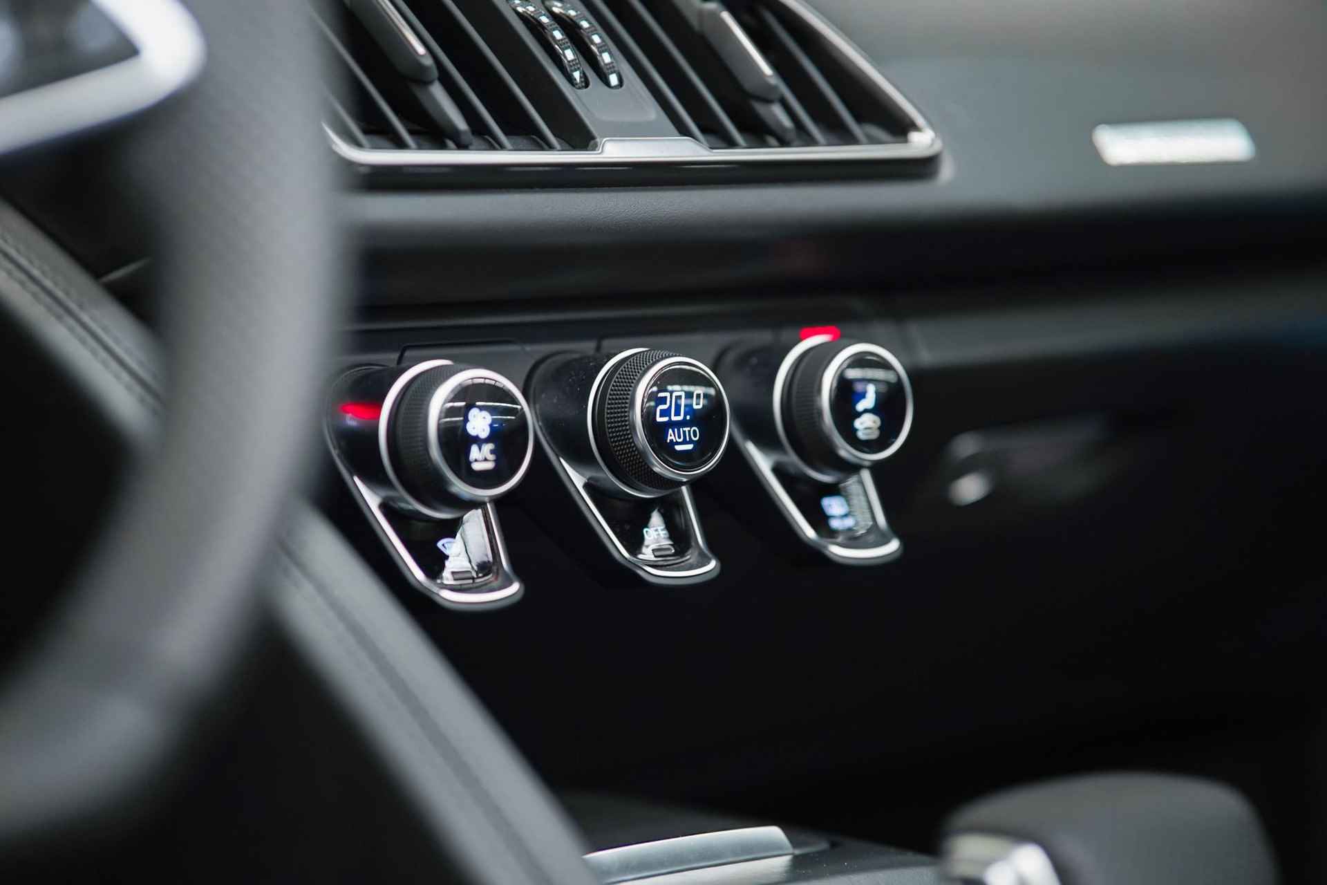 Audi R8 Spyder 5.2 FSI quattro | Carbon Blades | Sportuitlaat | B&O | - 11/27