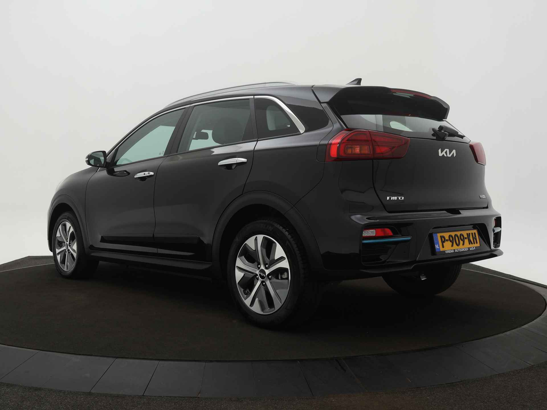 Kia e-Niro DynamicLine 64 kWh 3 Fase *€2000 Subsidie beschikbaar* - Cruise Control - Navigatie - Bluetooth telefonie  Fabrieksgarantie tot 04-2029 - 5/48