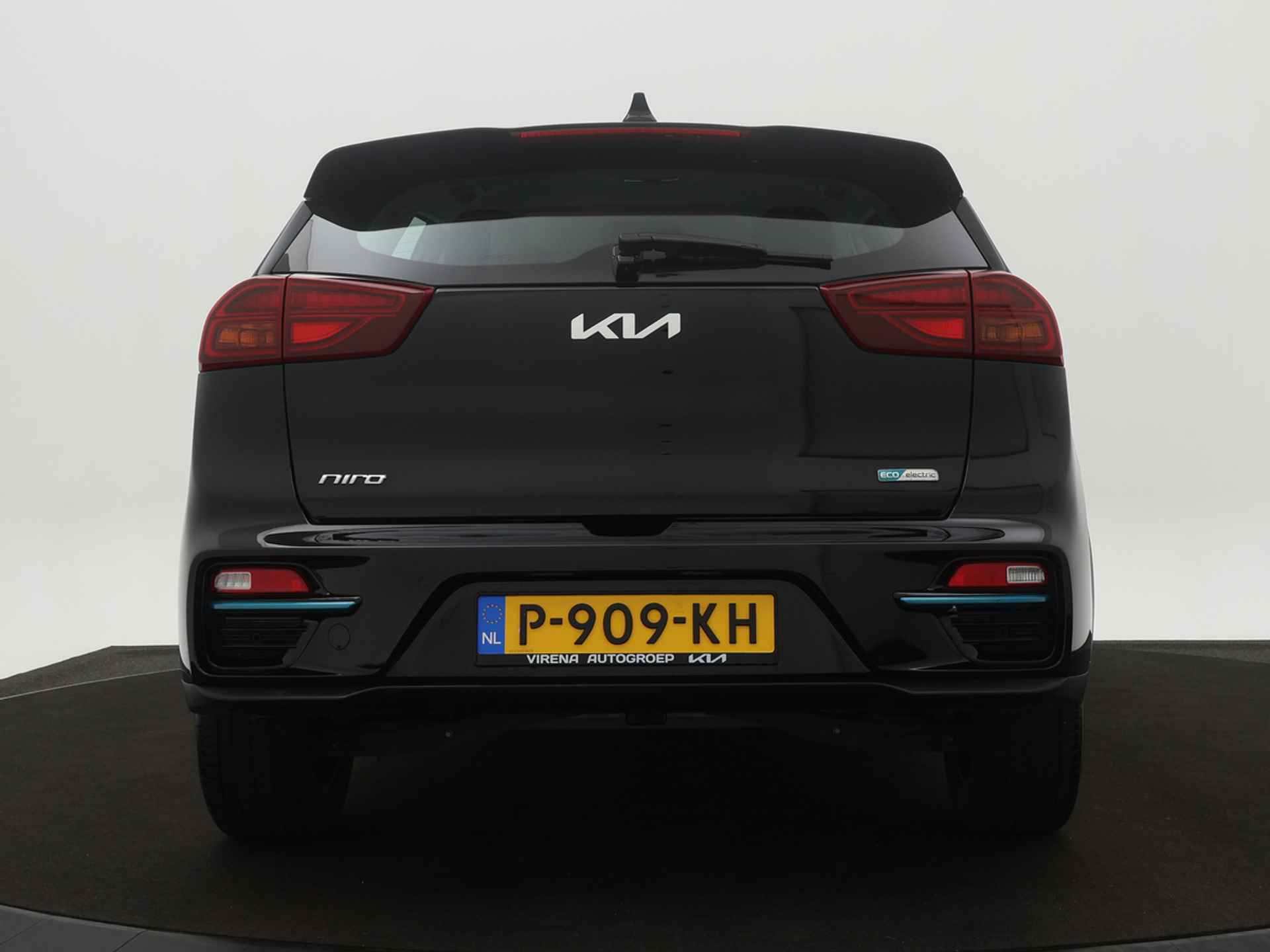 Kia e-Niro DynamicLine 64 kWh 3 Fase *€2000 Subsidie beschikbaar* - Cruise Control - Navigatie - Bluetooth telefonie  Fabrieksgarantie tot 04-2029 - 6/48