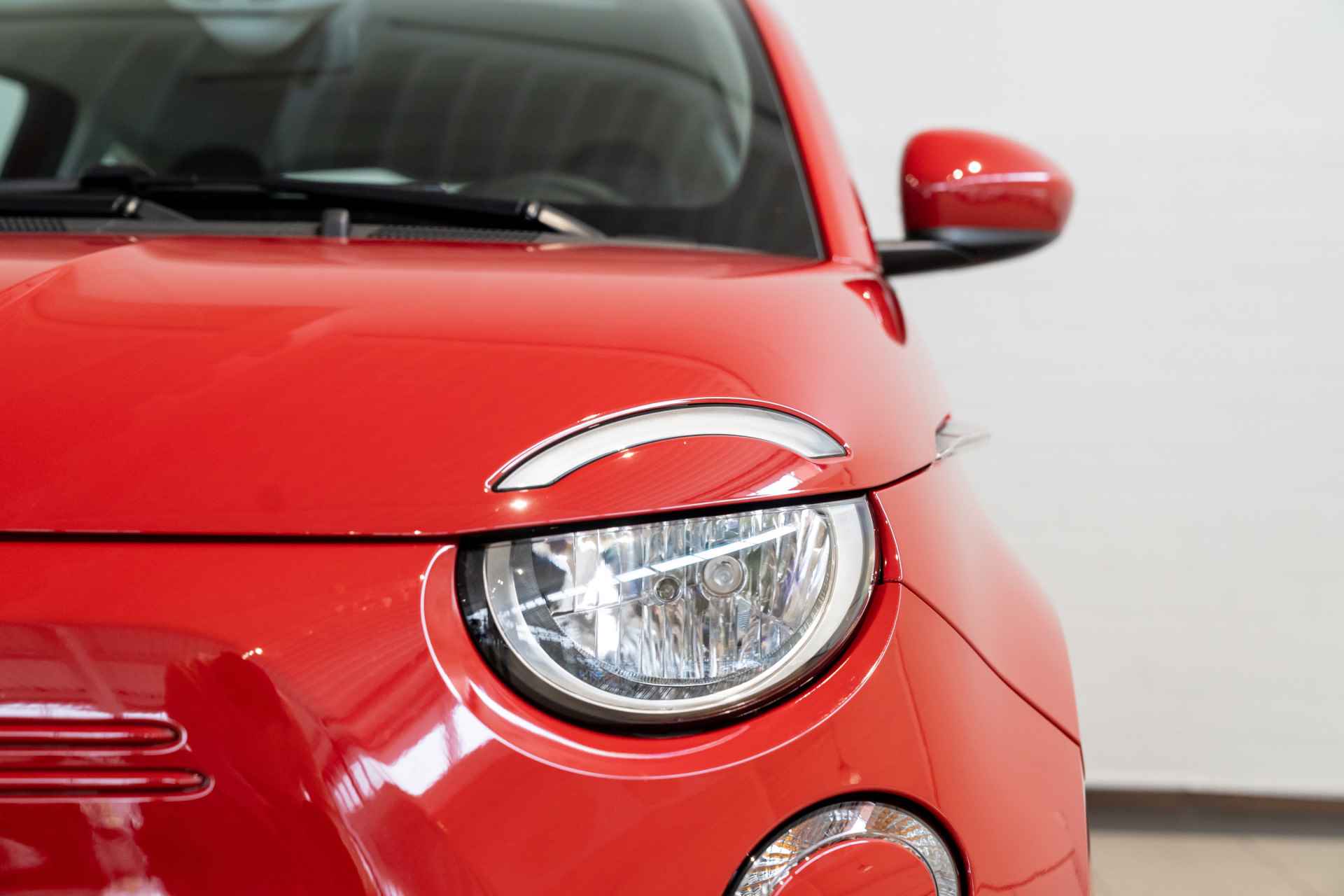 Fiat 500 RED 24 kWh | Navigatie | Pro Pack | Climate Controle | DAB | Apple Carplay & Android Auto | - 3/32