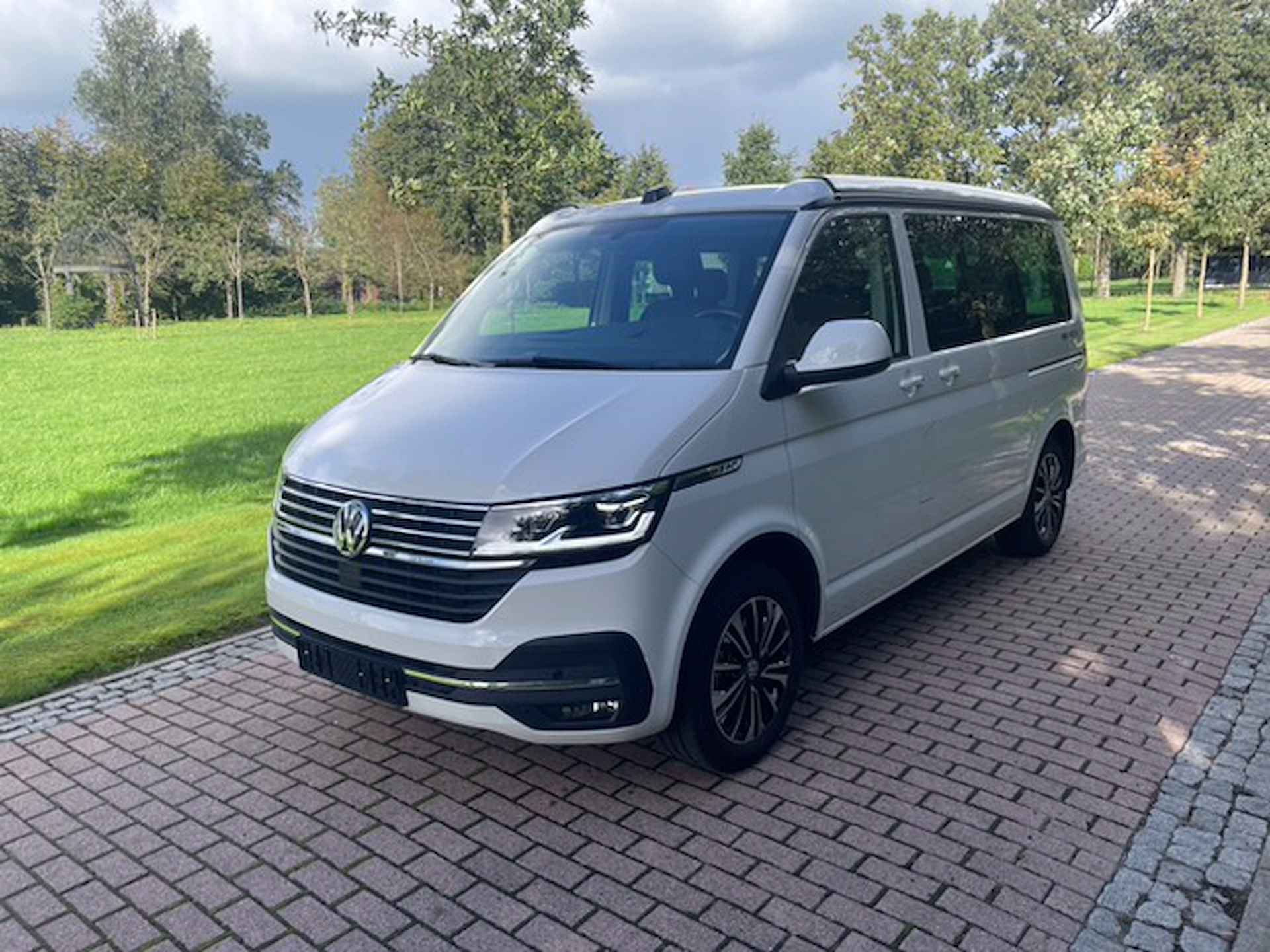 Volkswagen Transporter California 6.1 Beach 7 p Automaat Camper - 5/25