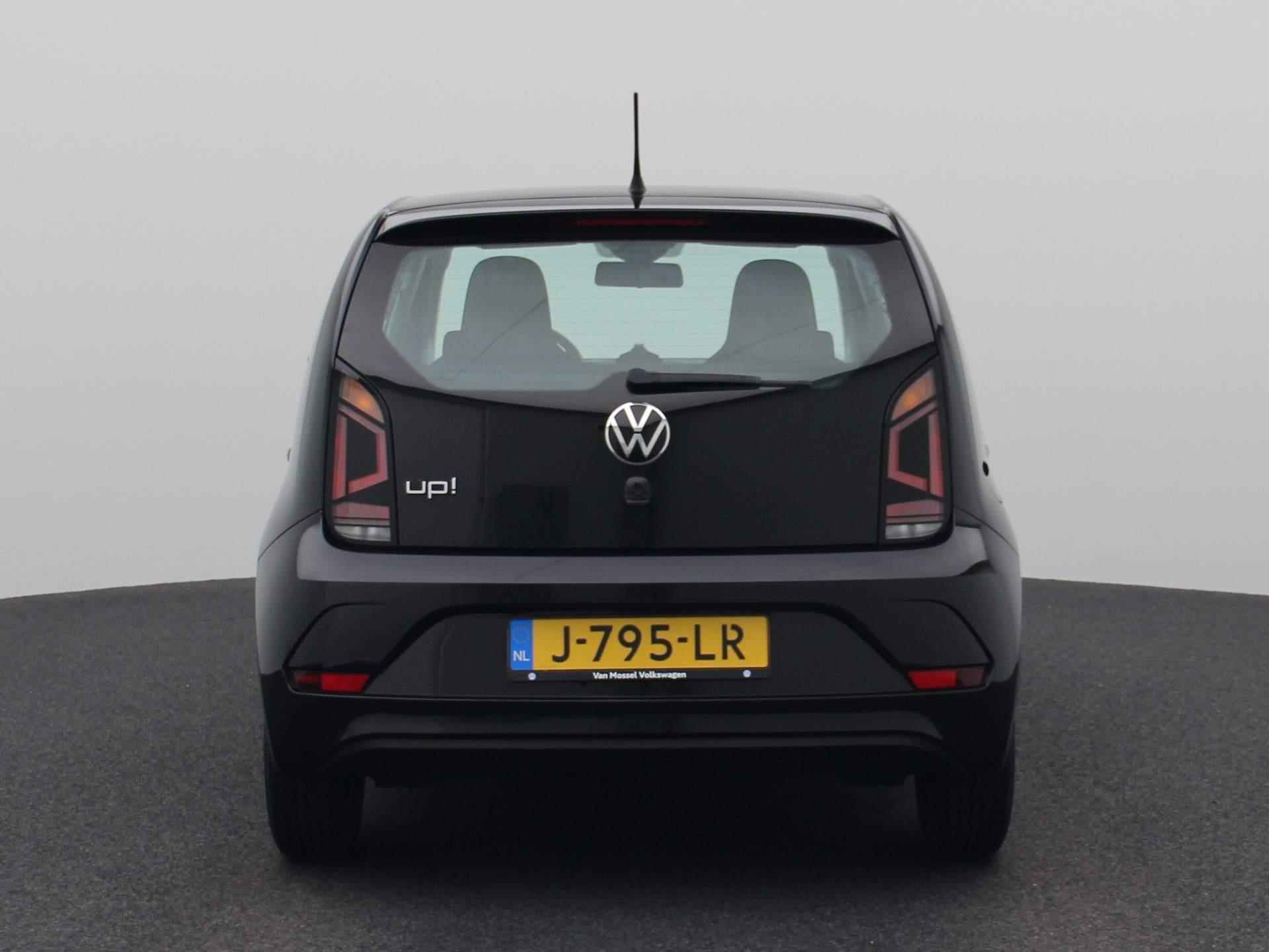 Volkswagen Up! 1.0 BMT move up! 60 PK | Rijstrookhulp | Airco | Maps & More | DAB Radio | Bluetooth | Elektrische Ramen | - 6/25