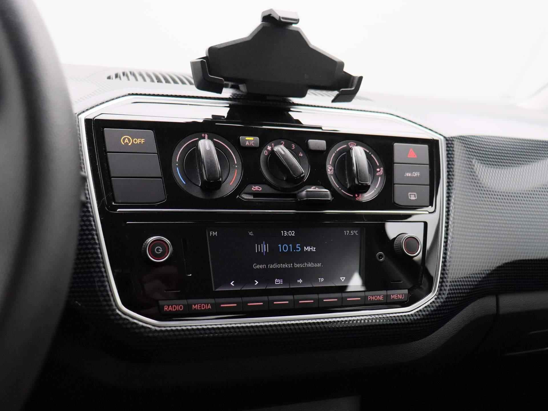 Volkswagen Up! 1.0 BMT move up! 60 PK | Rijstrookhulp | Airco | Maps & More | DAB Radio | Bluetooth | Elektrische Ramen | - 18/25